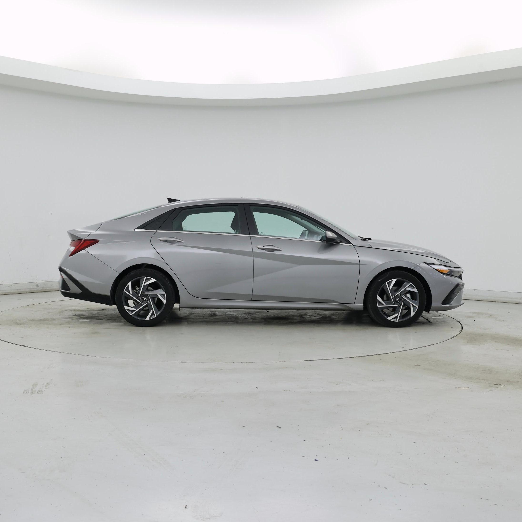 Thumbnail: 2025 Hyundai Elantra - 7