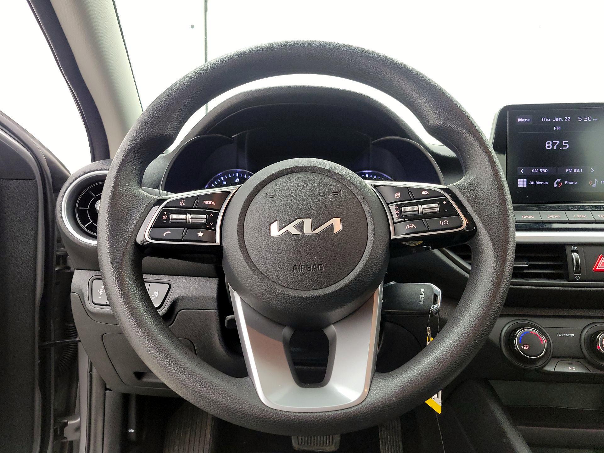 Thumbnail: 2024 Kia Forte - 10