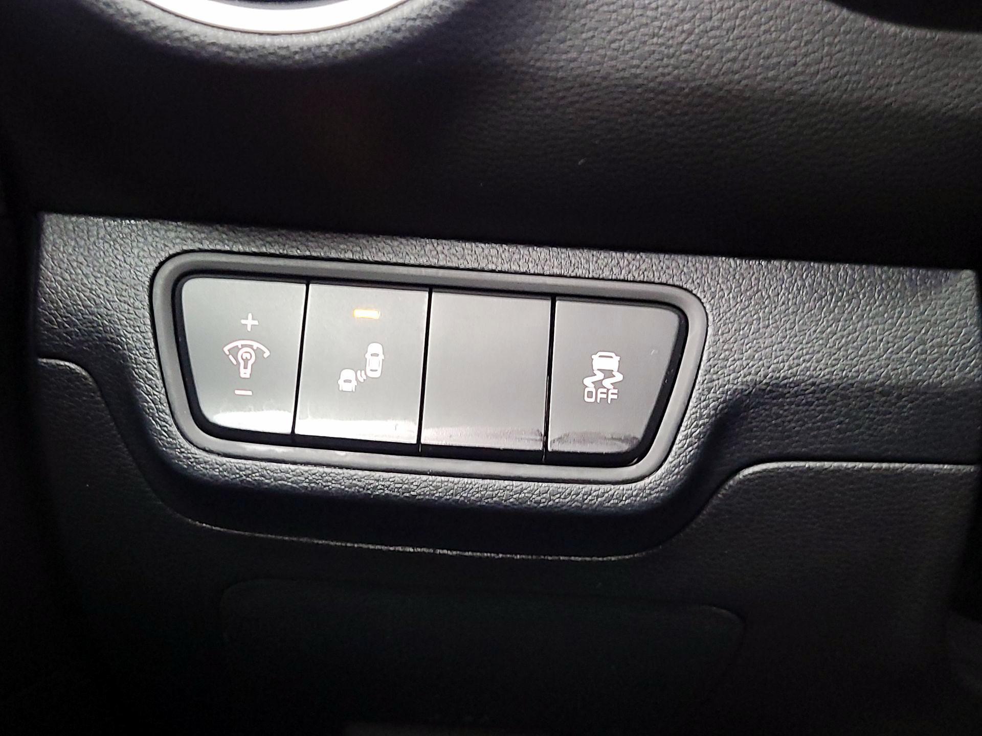 Thumbnail: 2024 Kia Forte - 13