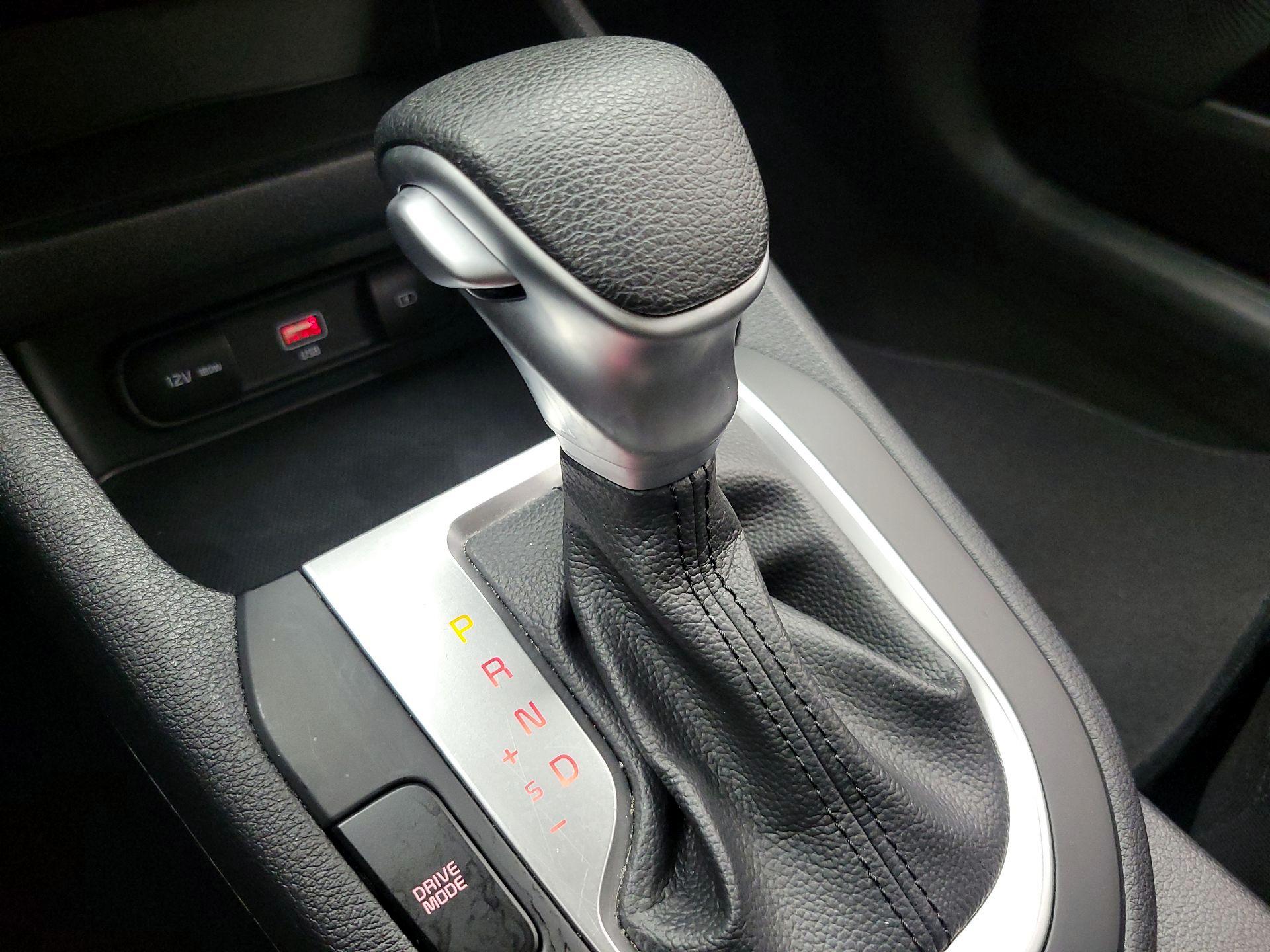 Thumbnail: 2024 Kia Forte - 17