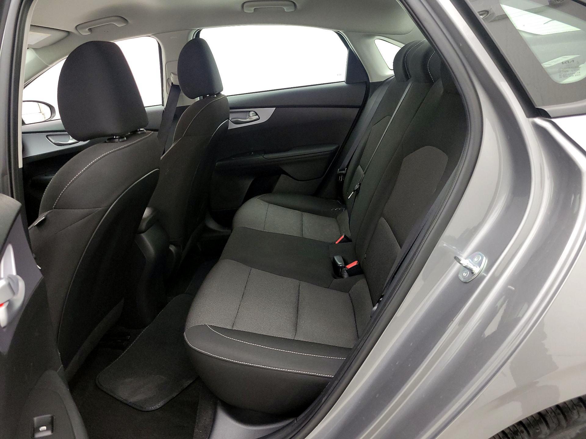 Thumbnail: 2024 Kia Forte - 19