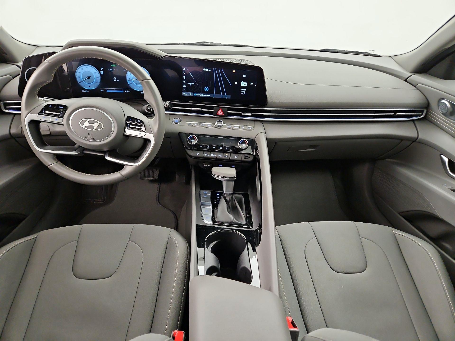 Thumbnail: 2025 Hyundai Elantra - 9