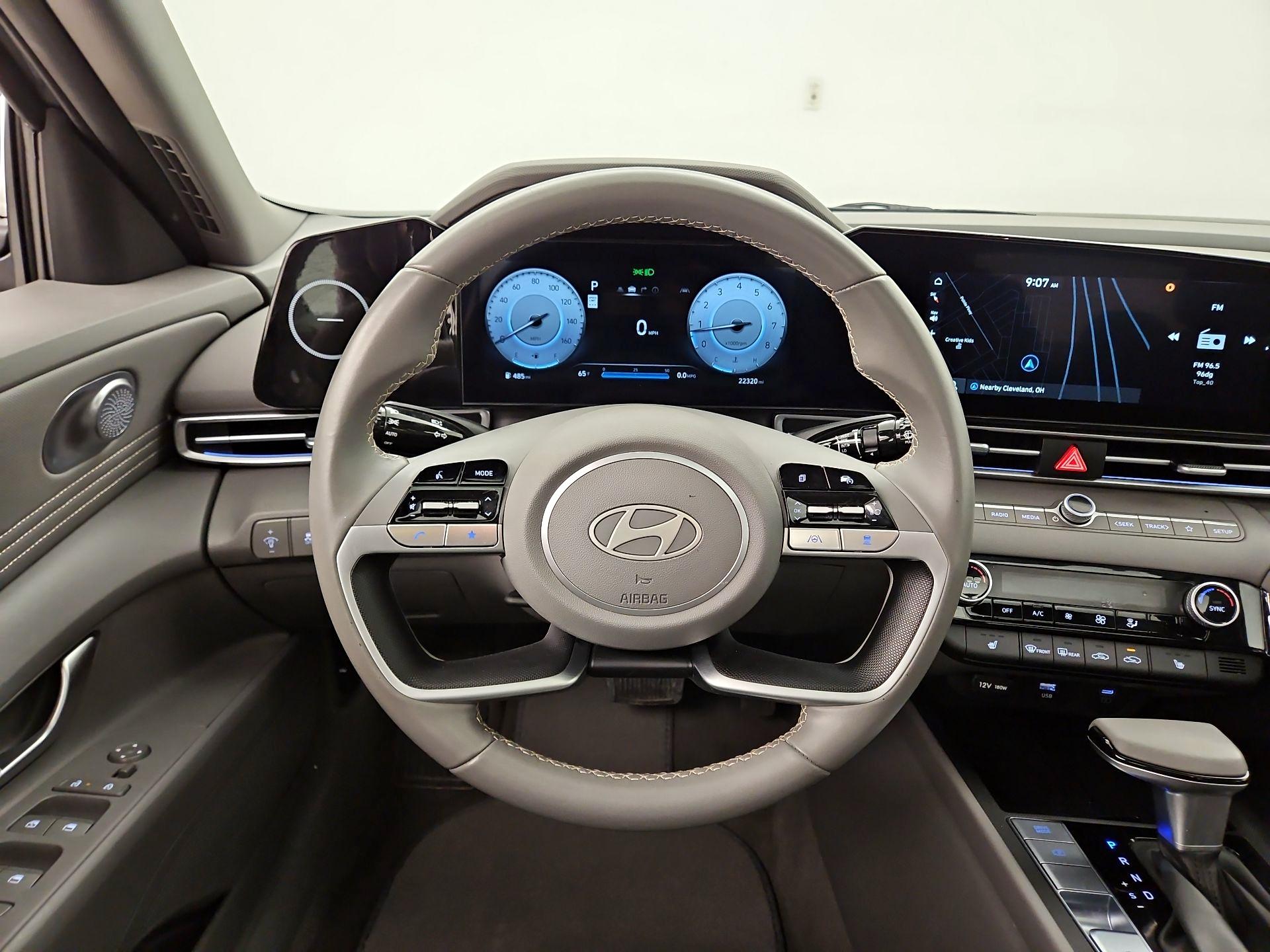 Thumbnail: 2025 Hyundai Elantra - 10