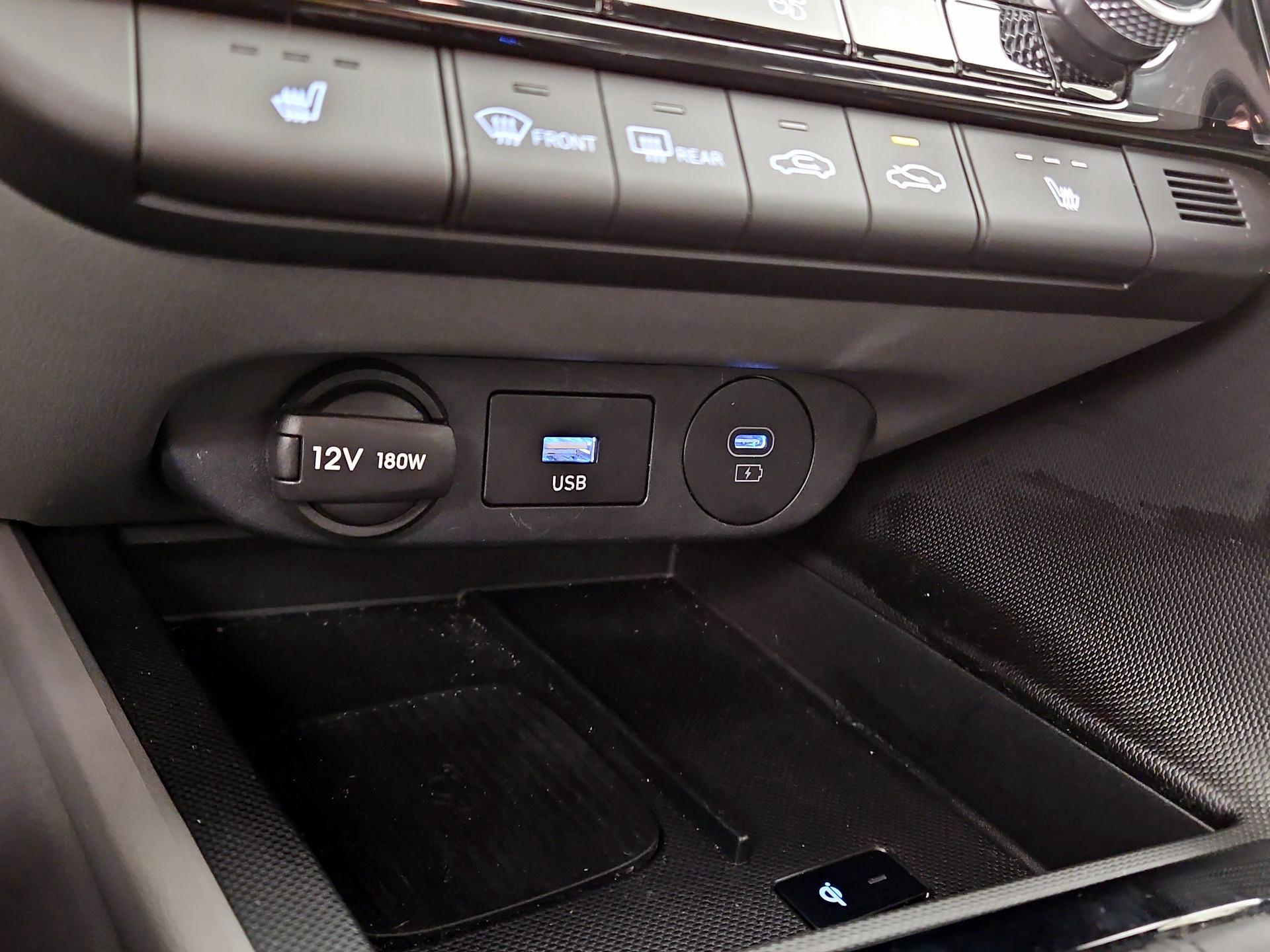 Thumbnail: 2025 Hyundai Elantra - 19