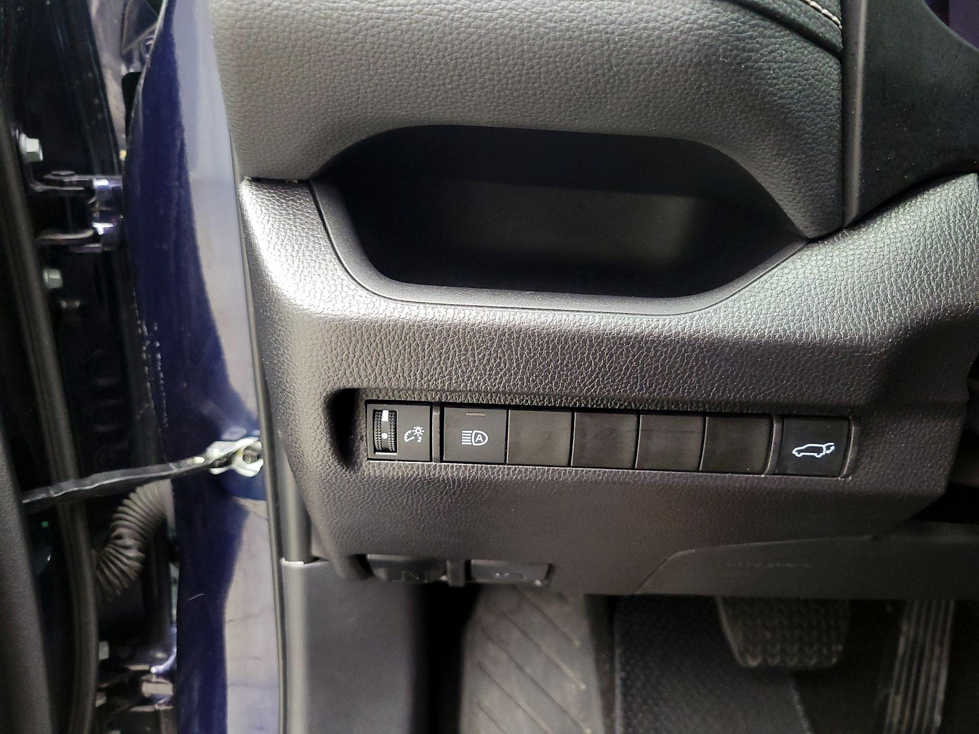 Thumbnail: 2025 Toyota RAV4 - 13