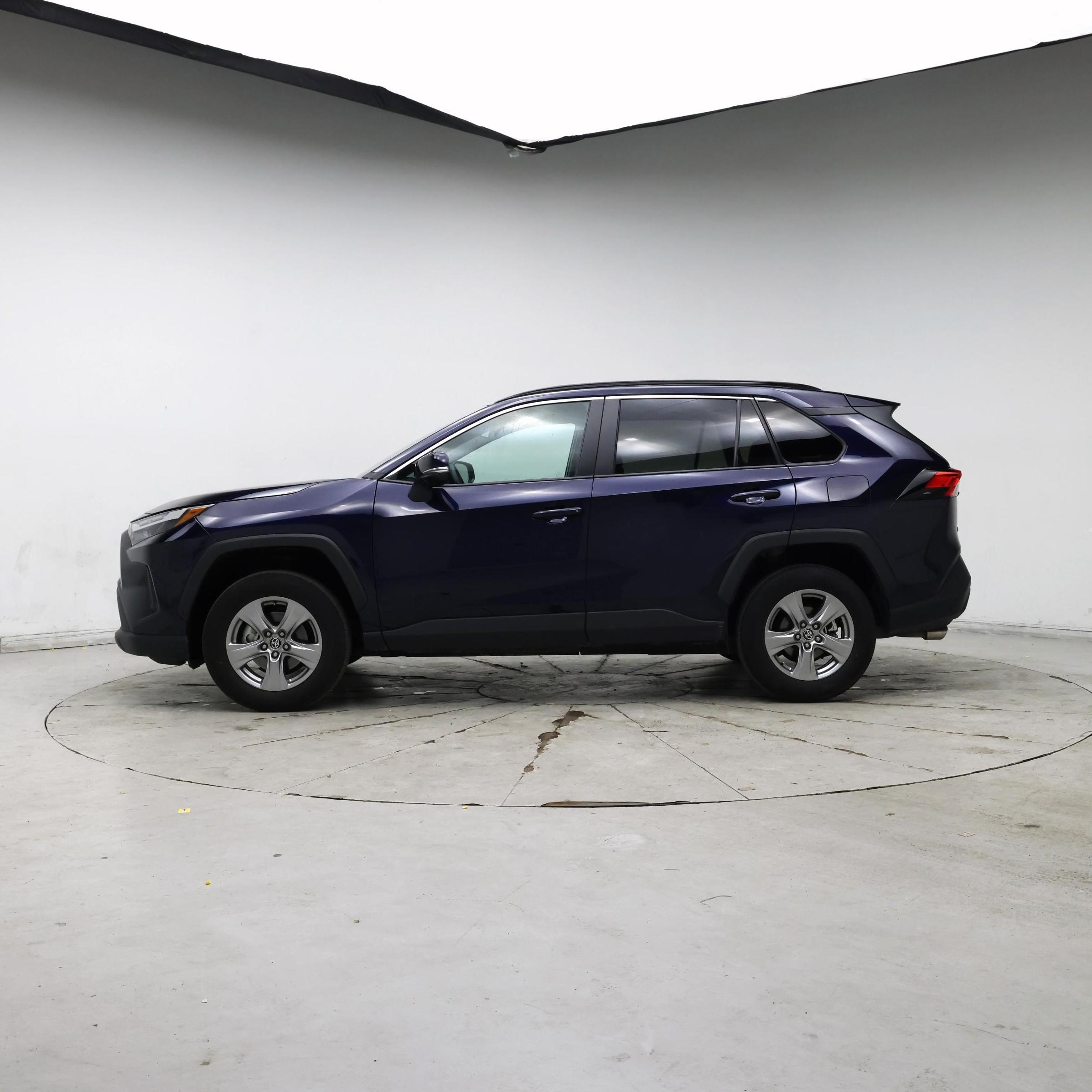 Thumbnail: 2025 Toyota RAV4 - 3