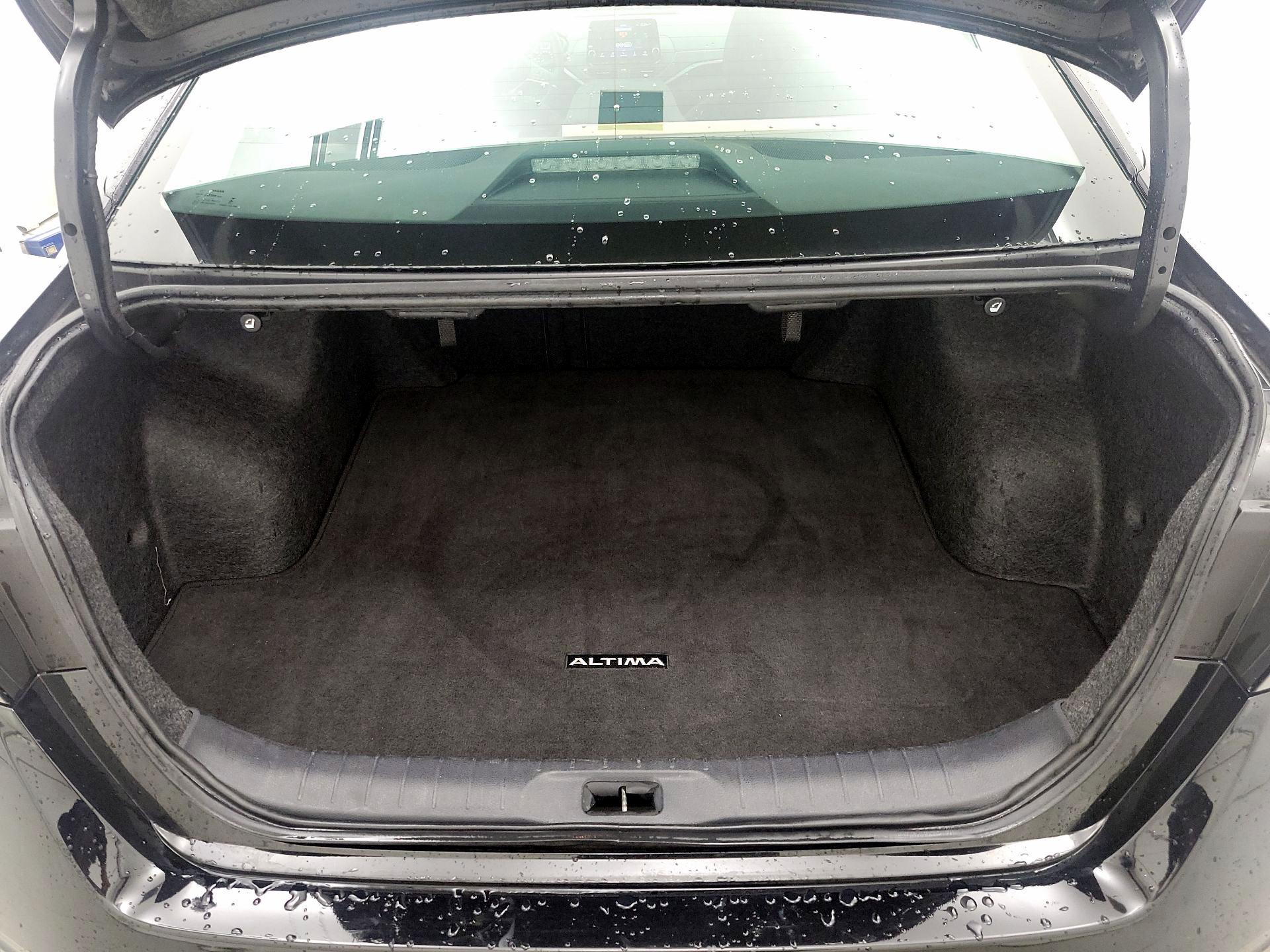 Thumbnail: 2025 Nissan Altima - 20