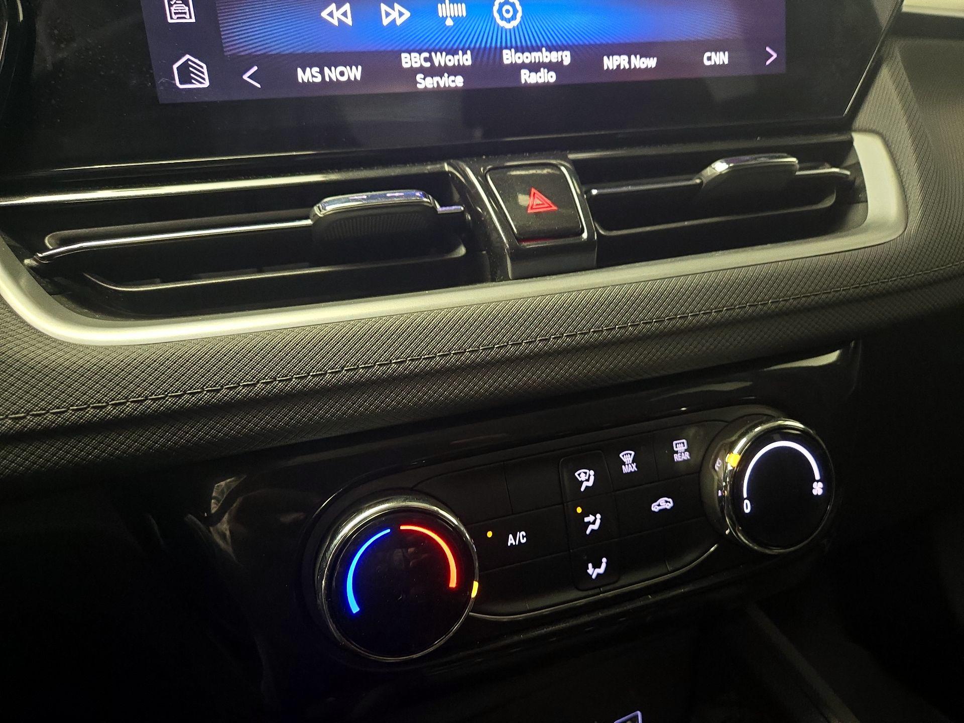 Thumbnail: 2025 Chevrolet TrailBlazer - 16