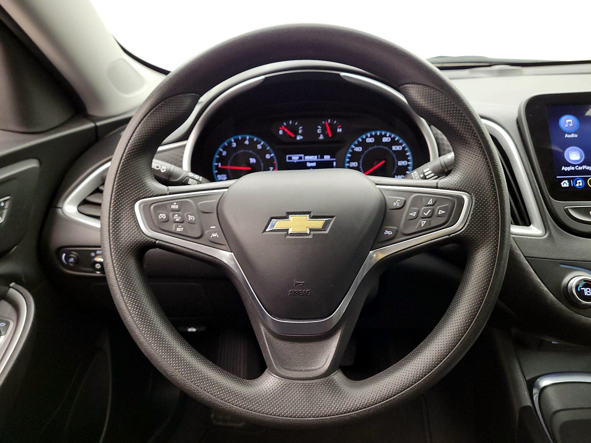 Thumbnail: 2023 Chevrolet Malibu - 10