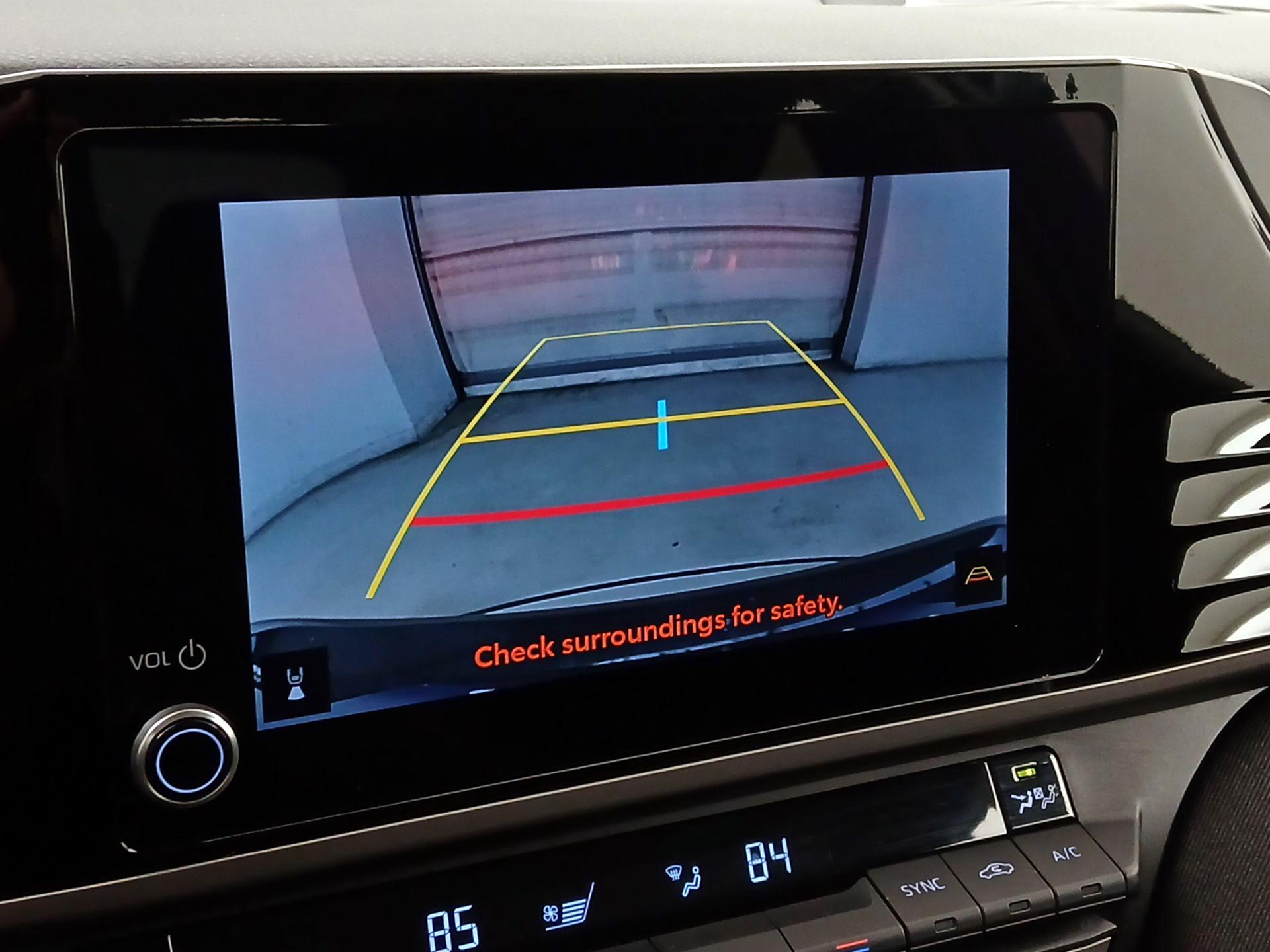 Thumbnail: 2025 Toyota Camry - 14