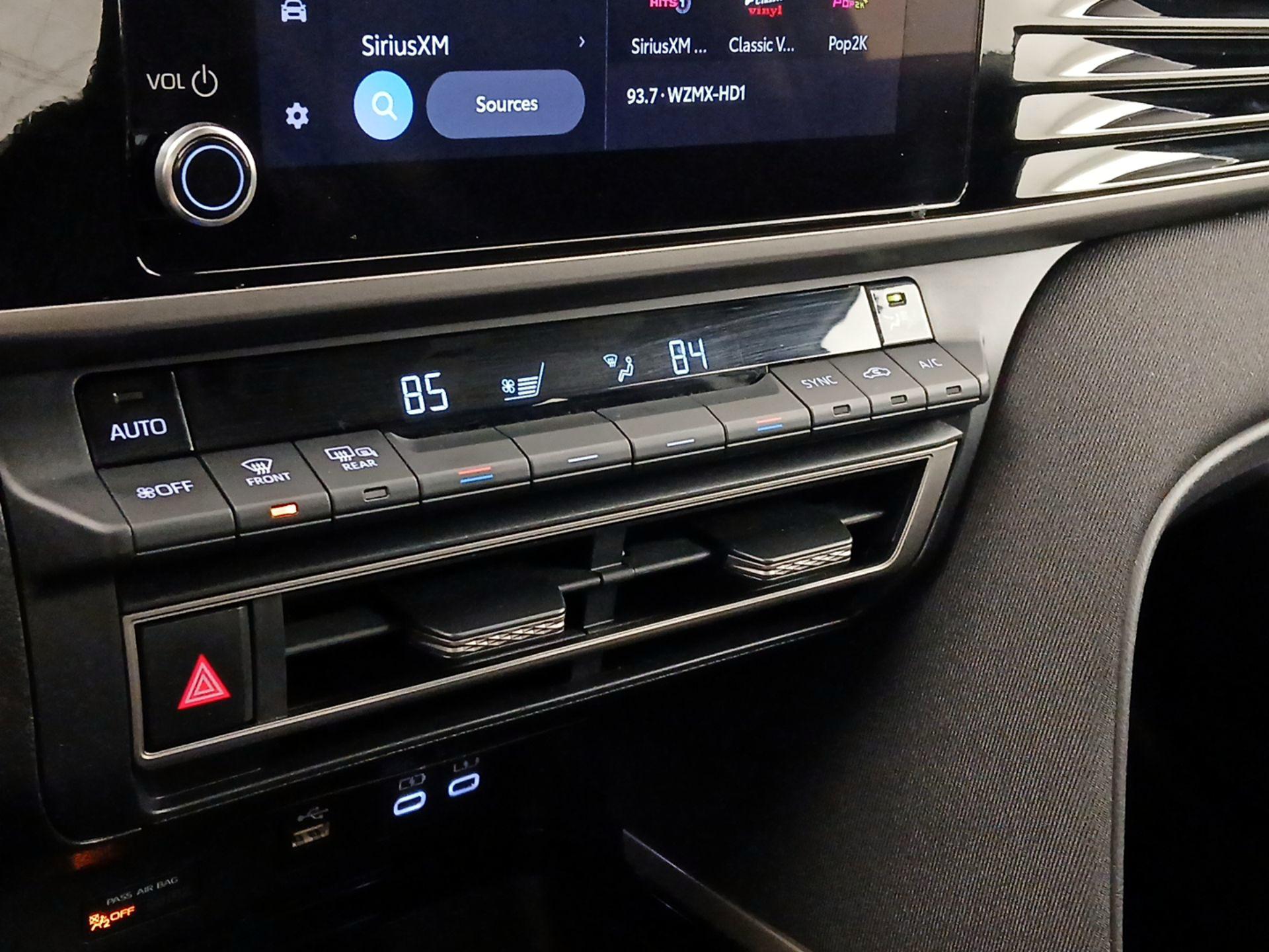 Thumbnail: 2025 Toyota Camry - 16