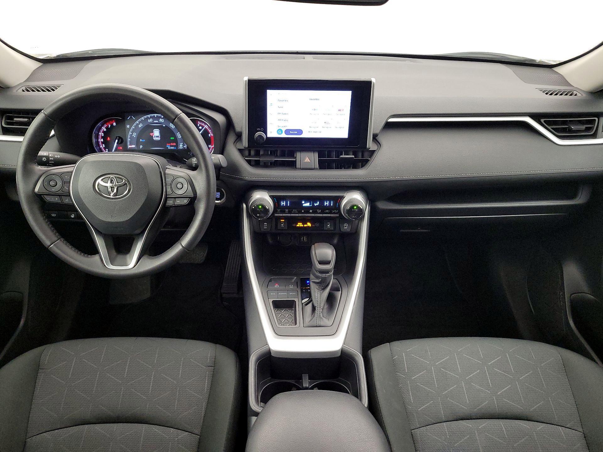 Thumbnail: 2025 Toyota RAV4 - 9