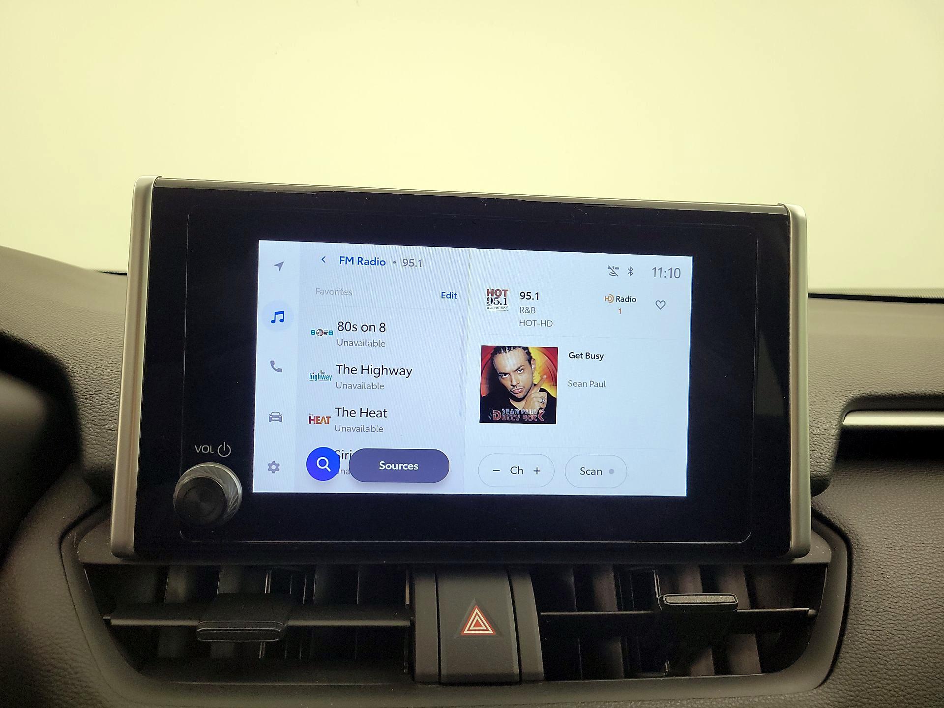 Thumbnail: 2025 Toyota RAV4 - 15