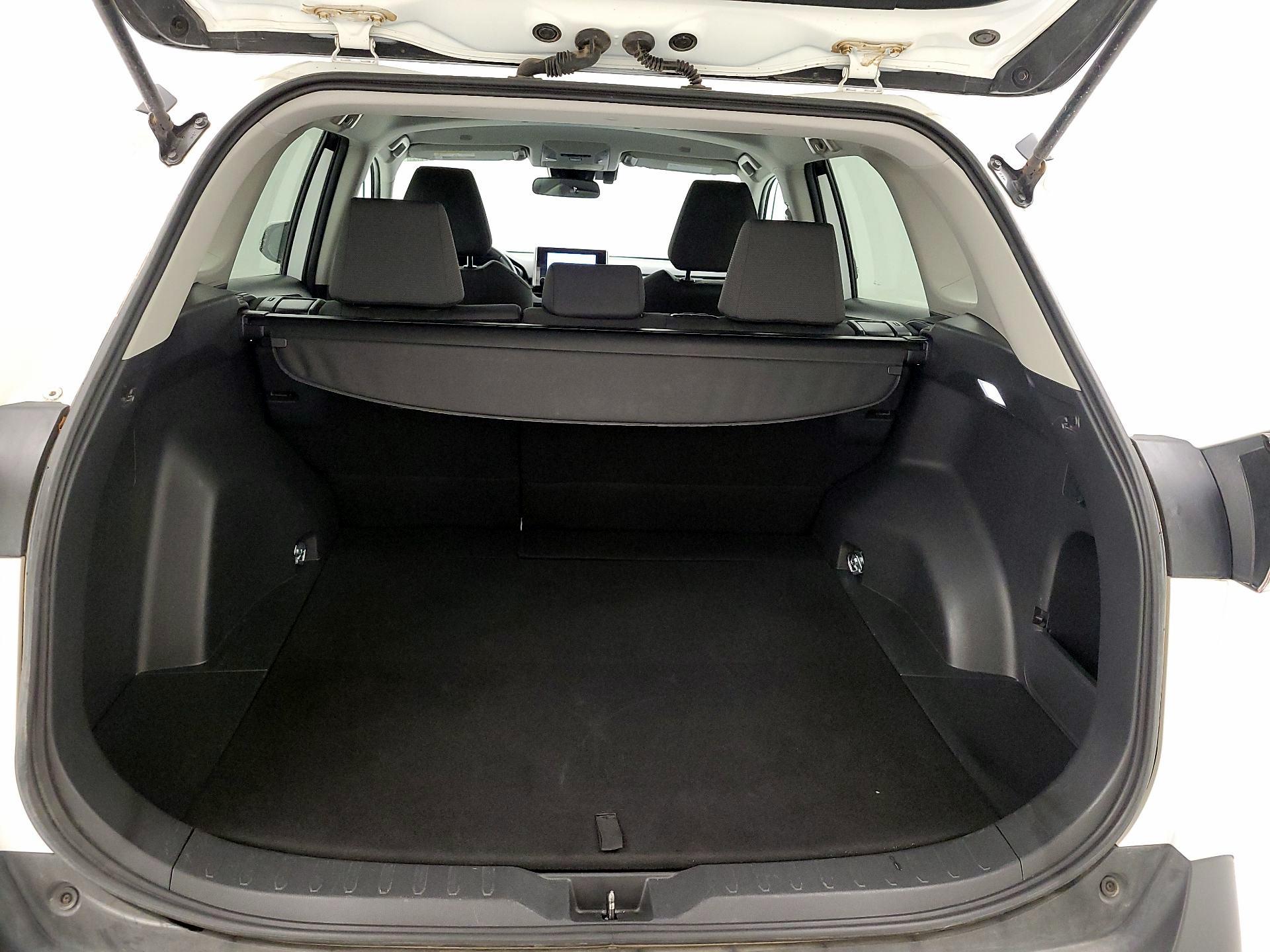 Thumbnail: 2025 Toyota RAV4 - 20