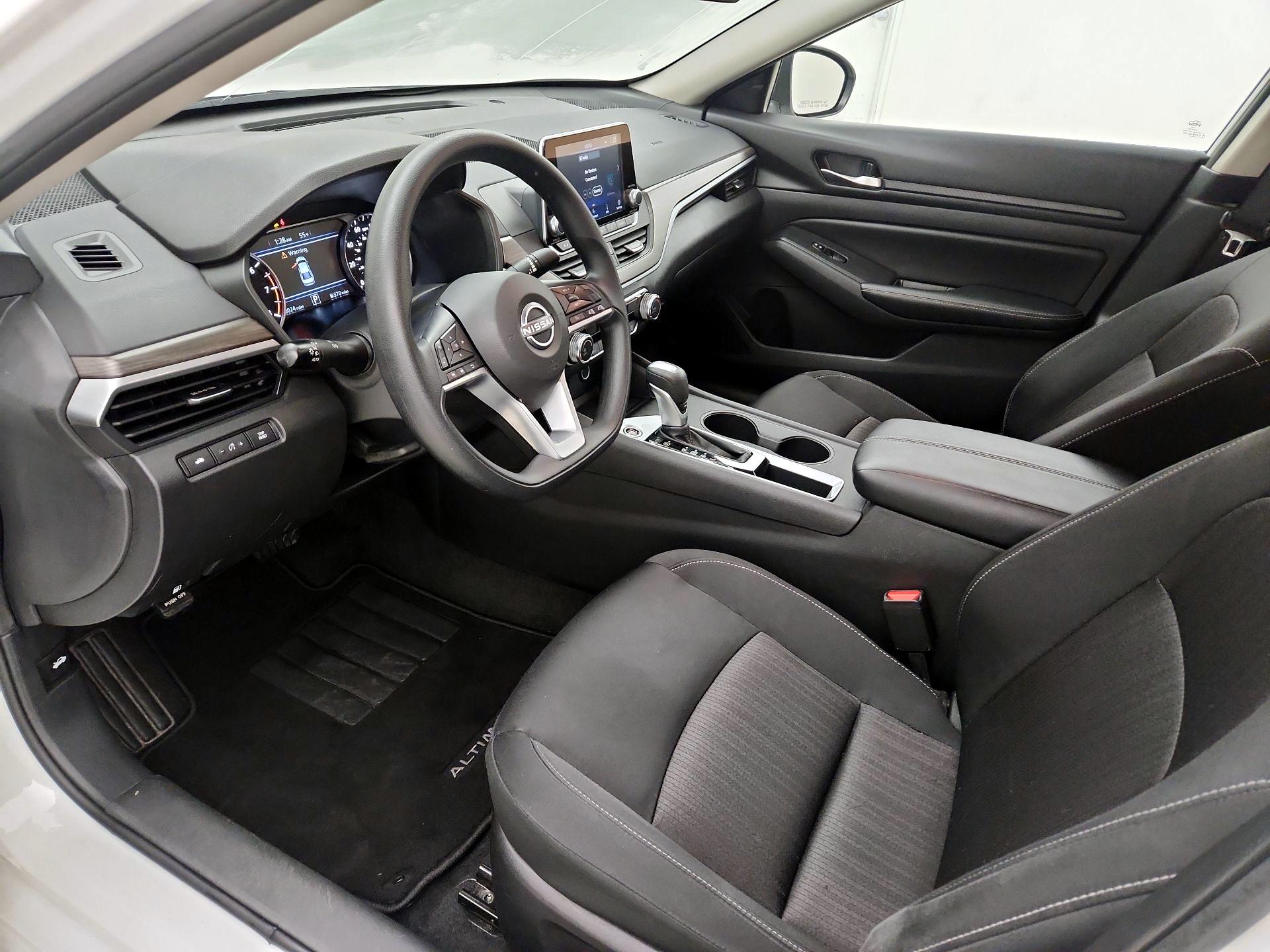 Thumbnail: 2025 Nissan Altima - 11