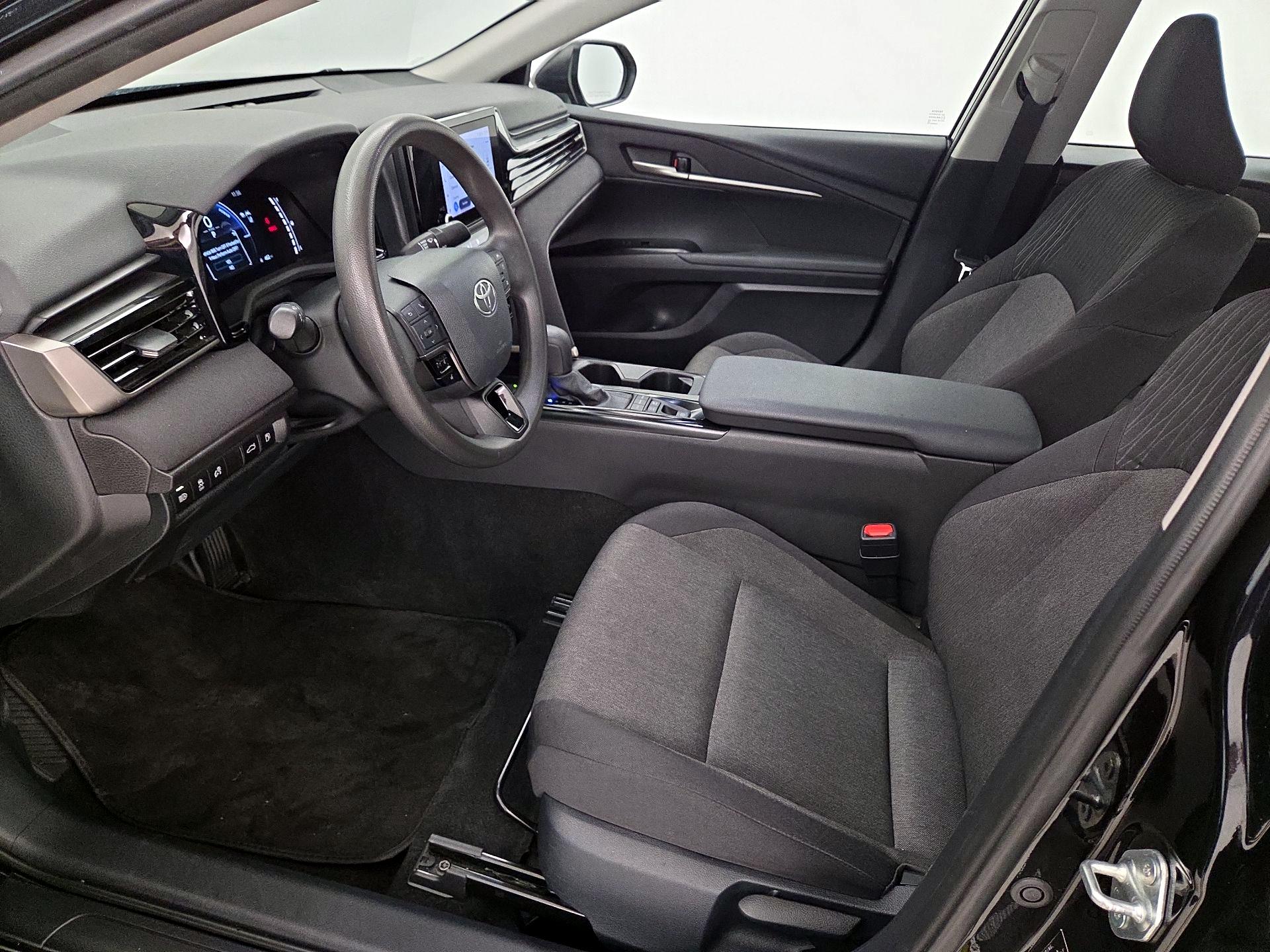 Thumbnail: 2025 Toyota Camry - 11