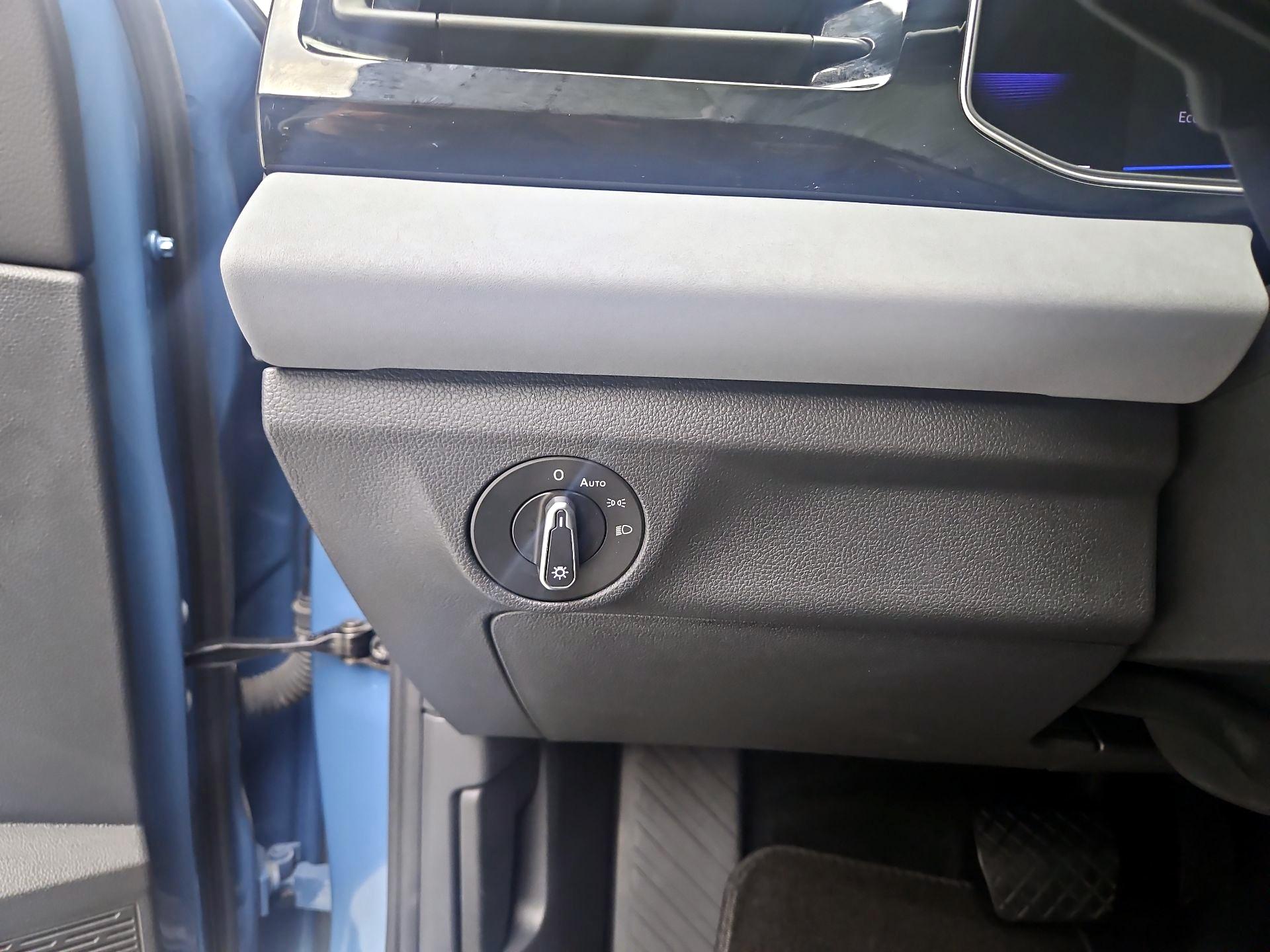 Thumbnail: 2025 Volkswagen Jetta - 13