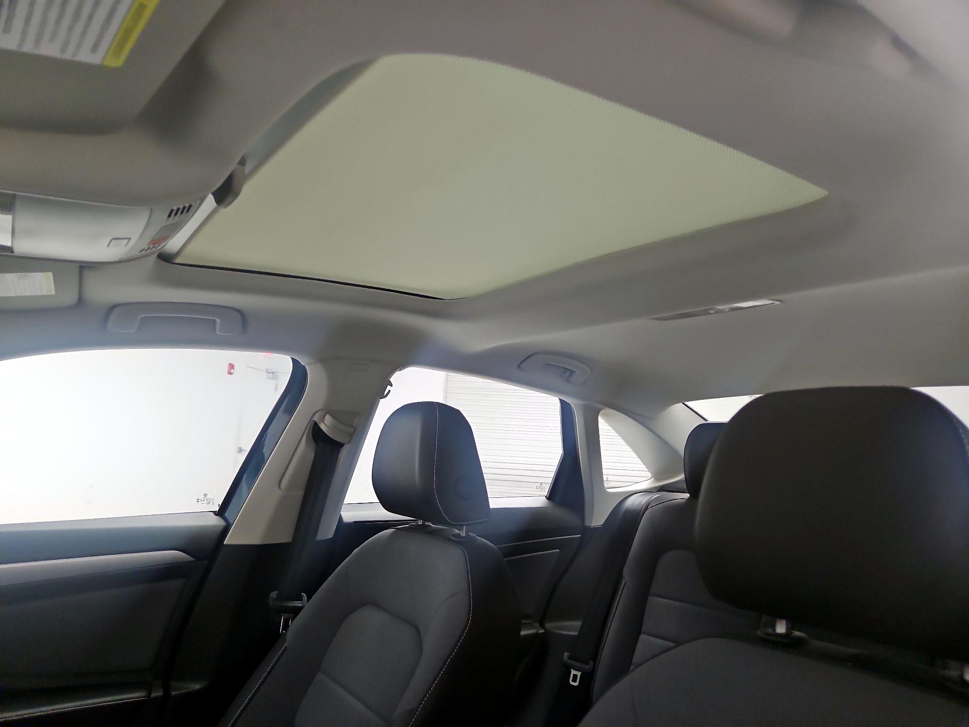 Thumbnail: 2025 Volkswagen Jetta - 19