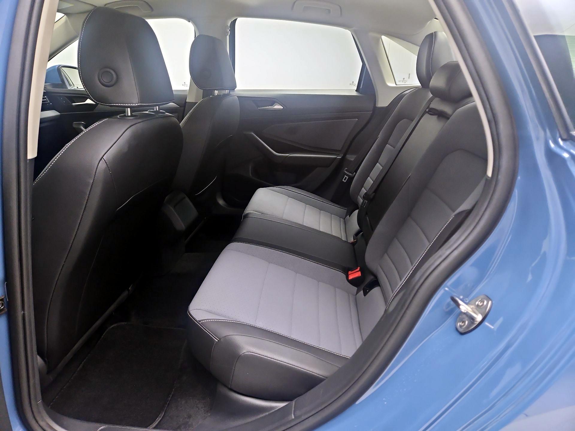 Thumbnail: 2025 Volkswagen Jetta - 20