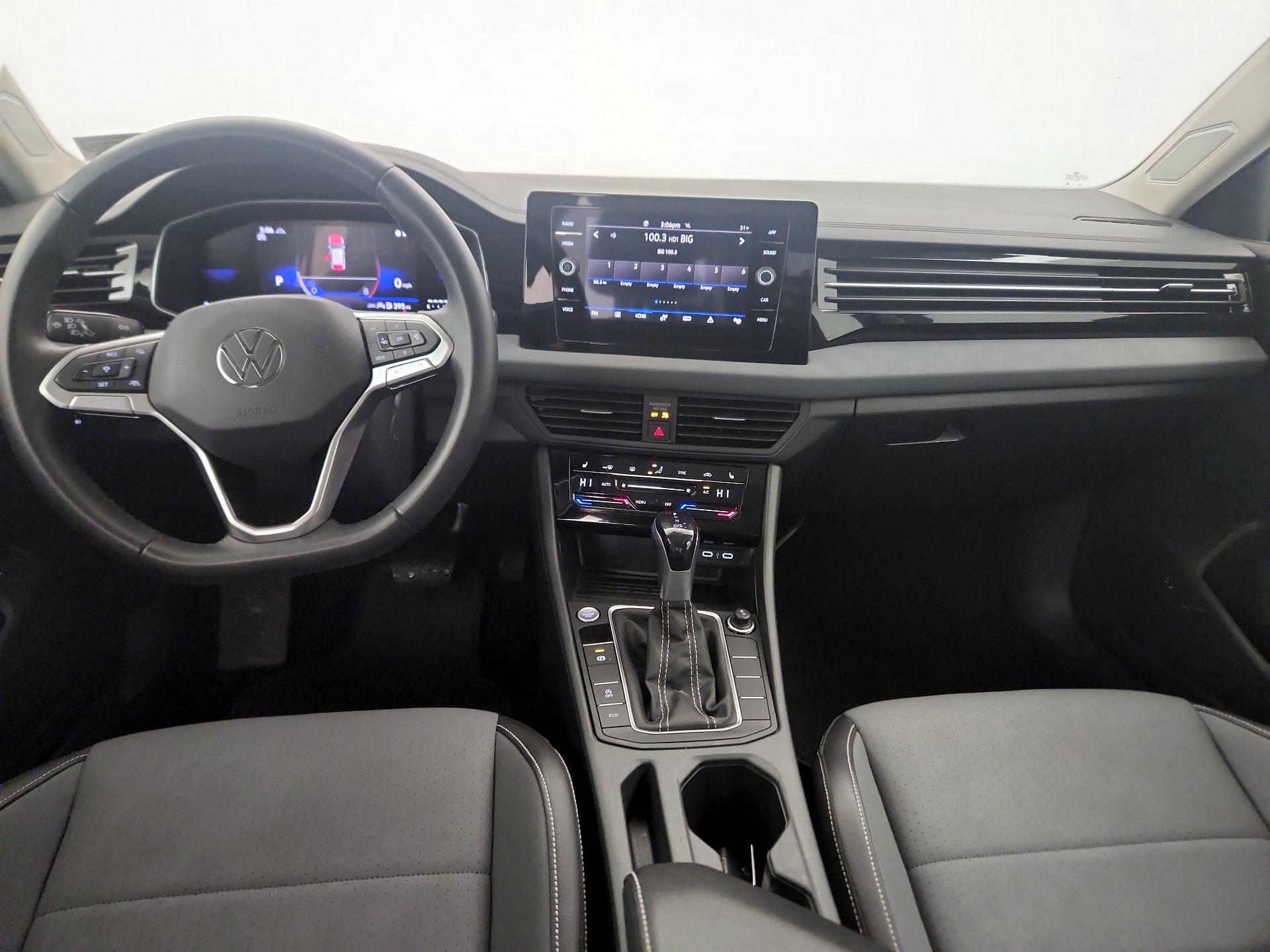 Thumbnail: 2025 Volkswagen Jetta - 9