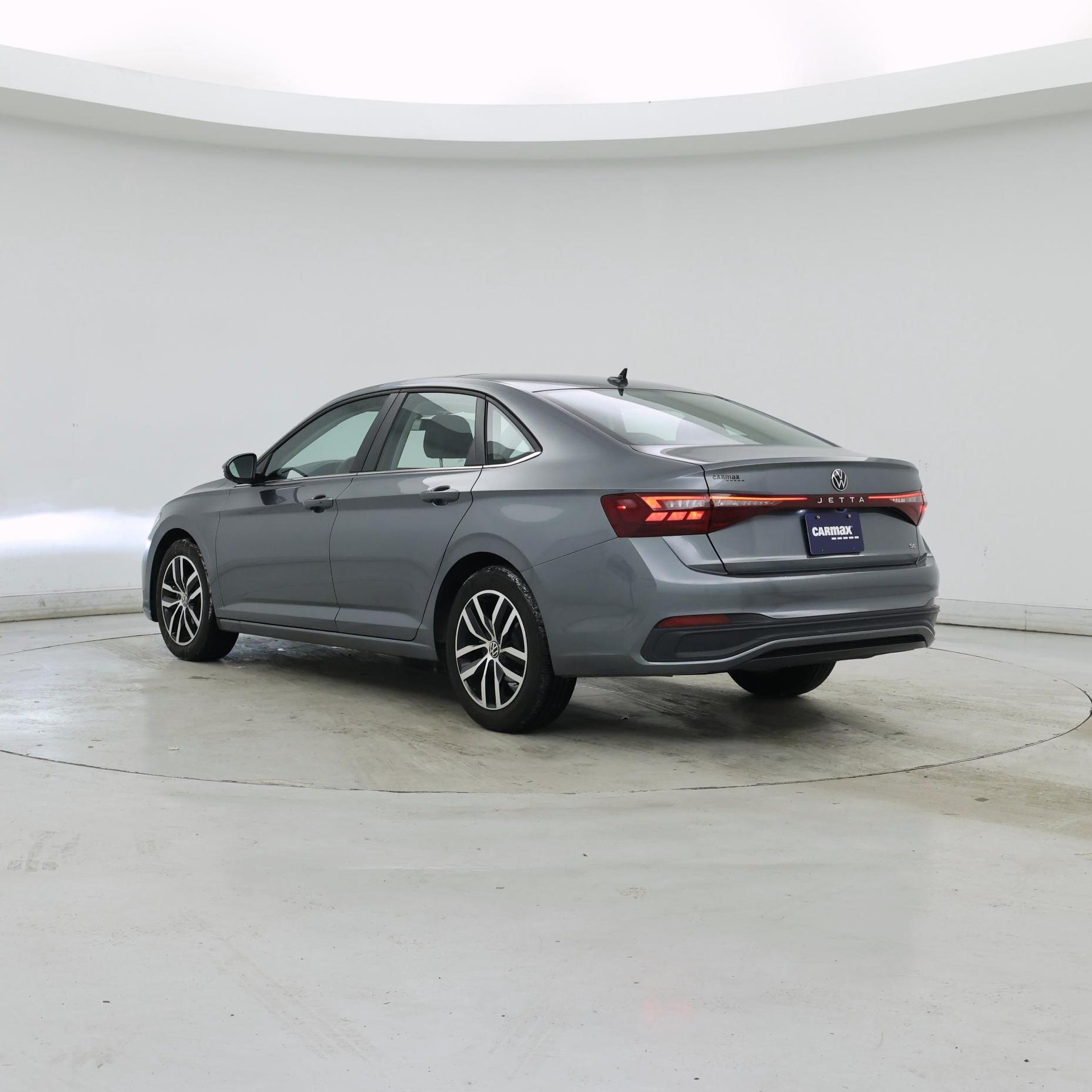 Thumbnail: 2025 Volkswagen Jetta - 2