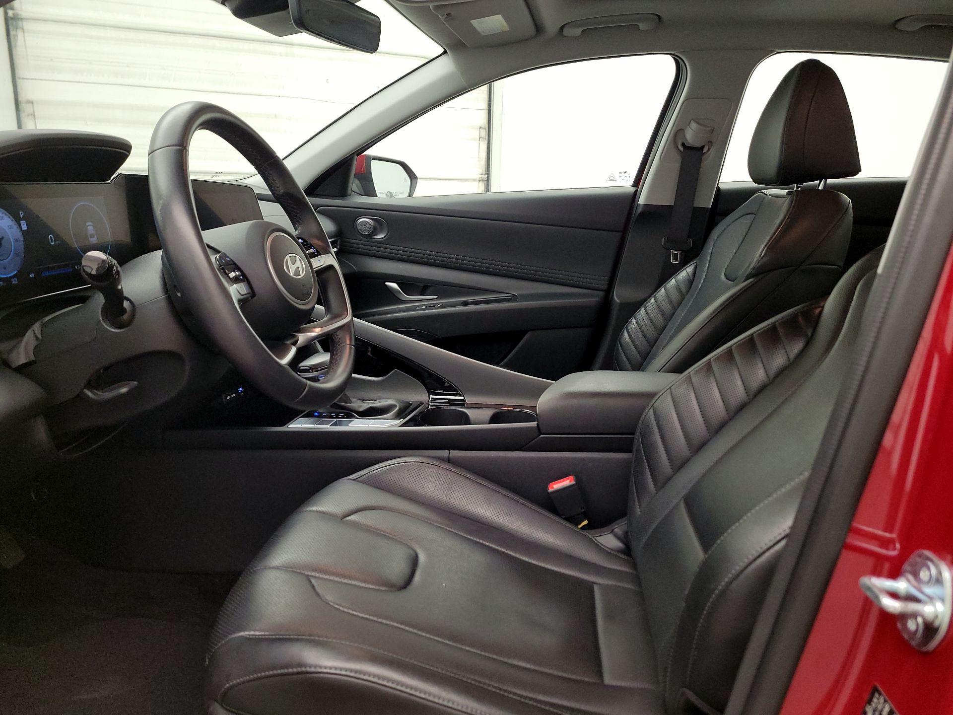 Thumbnail: 2025 Hyundai Elantra - 11