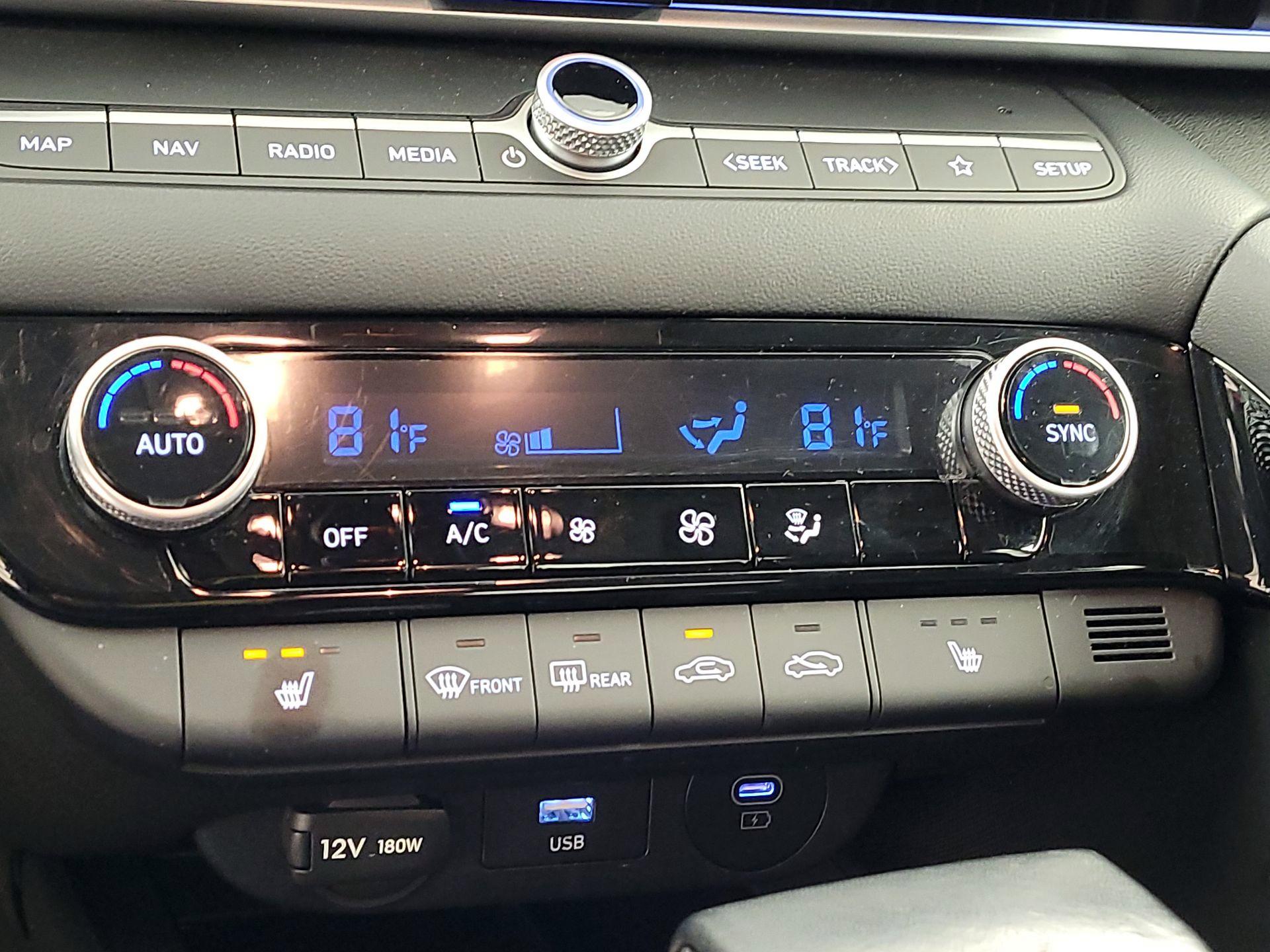 Thumbnail: 2025 Hyundai Elantra - 16