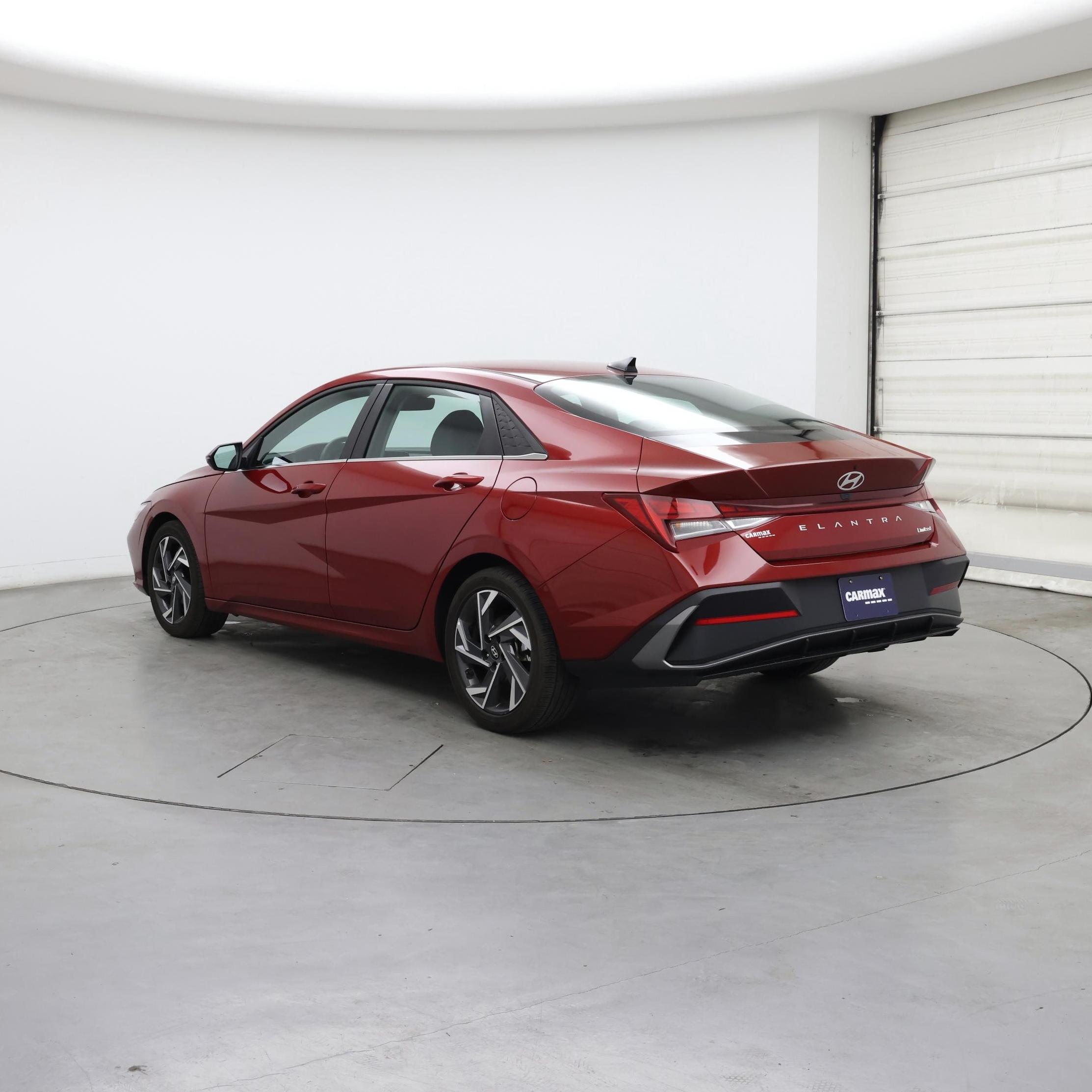 Thumbnail: 2025 Hyundai Elantra - 2