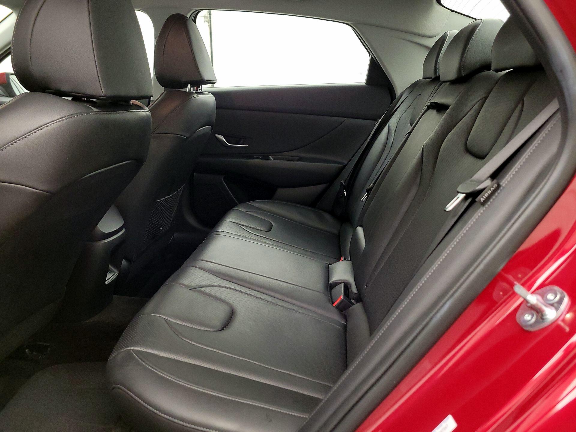 Thumbnail: 2025 Hyundai Elantra - 19