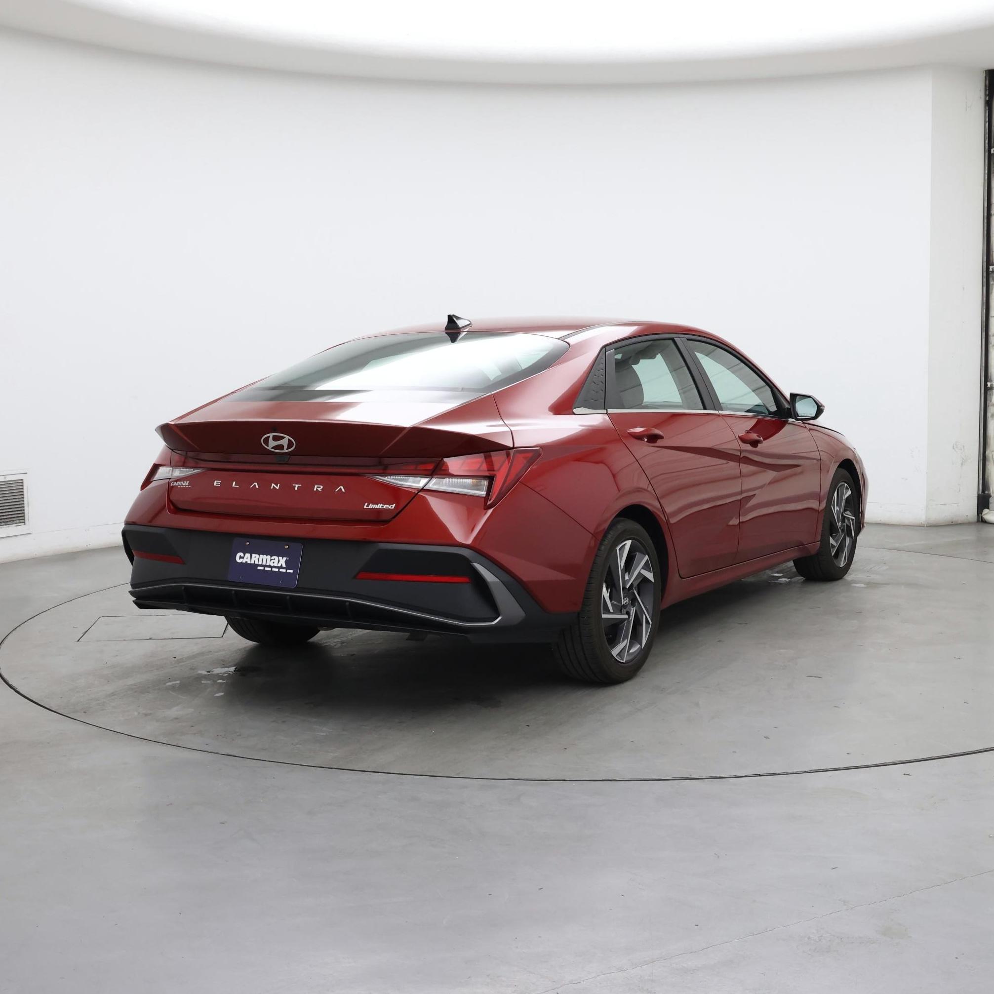 Thumbnail: 2025 Hyundai Elantra - 8