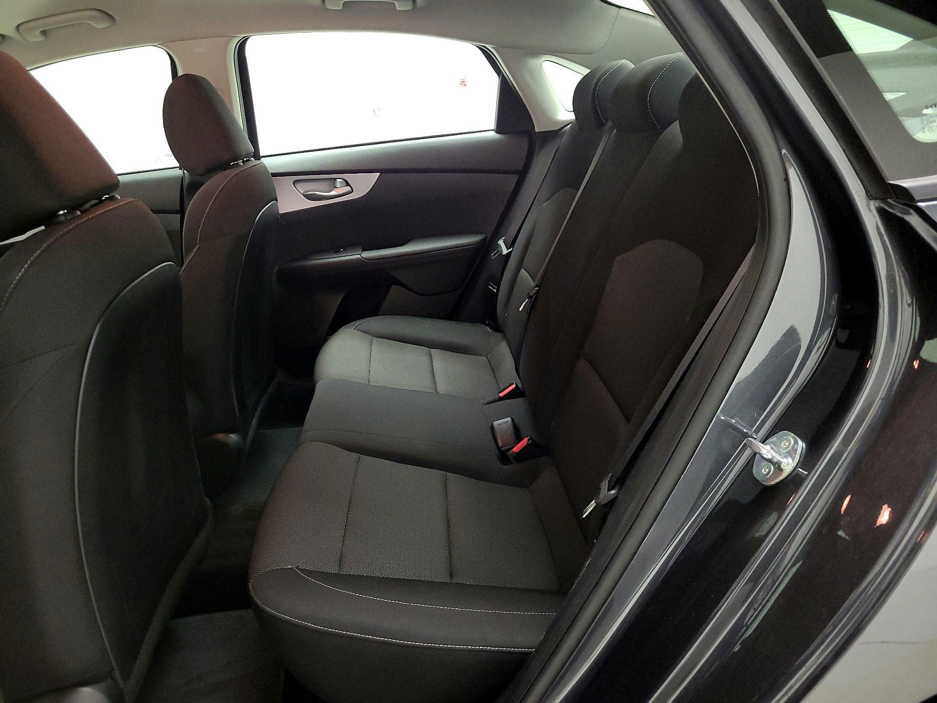 Thumbnail: 2024 Kia Forte - 19