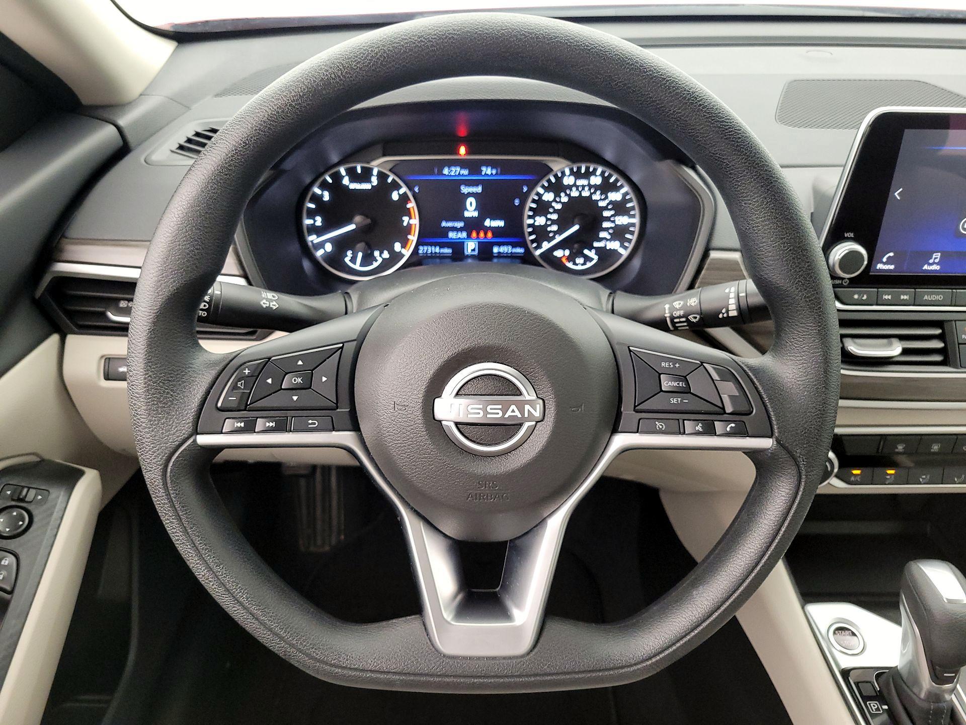 Thumbnail: 2025 Nissan Altima - 10