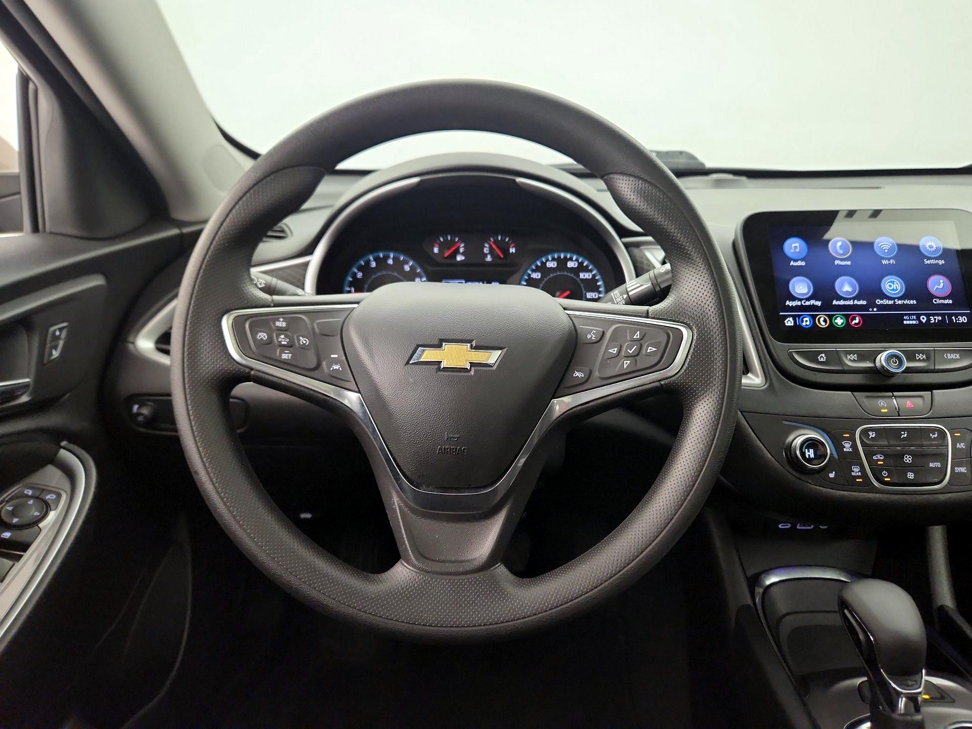 Thumbnail: 2024 Chevrolet Malibu - 10