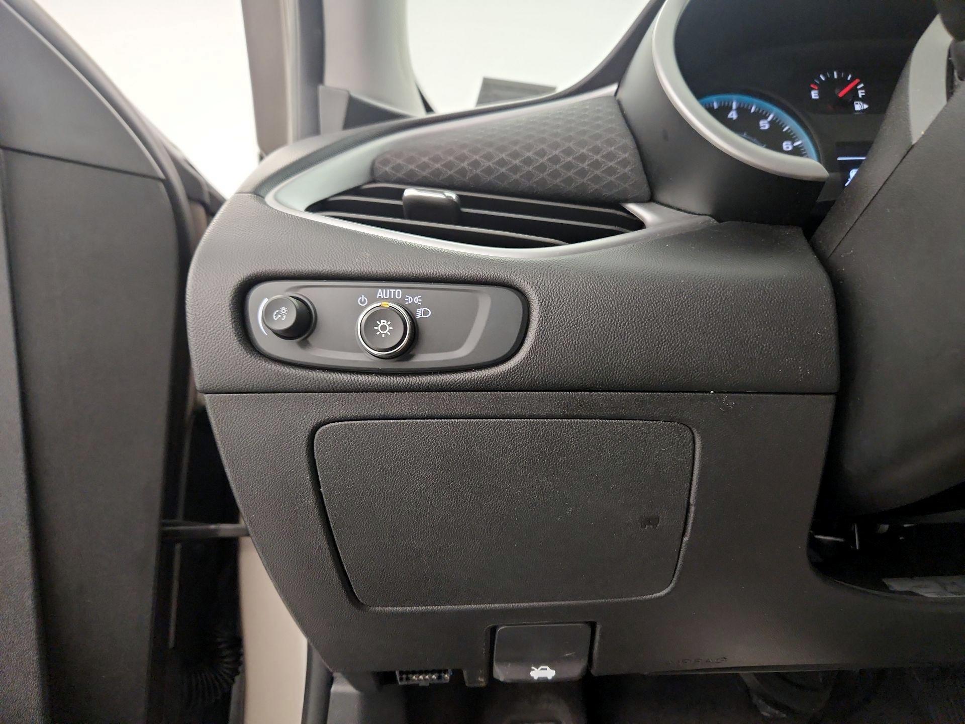 Thumbnail: 2024 Chevrolet Malibu - 13