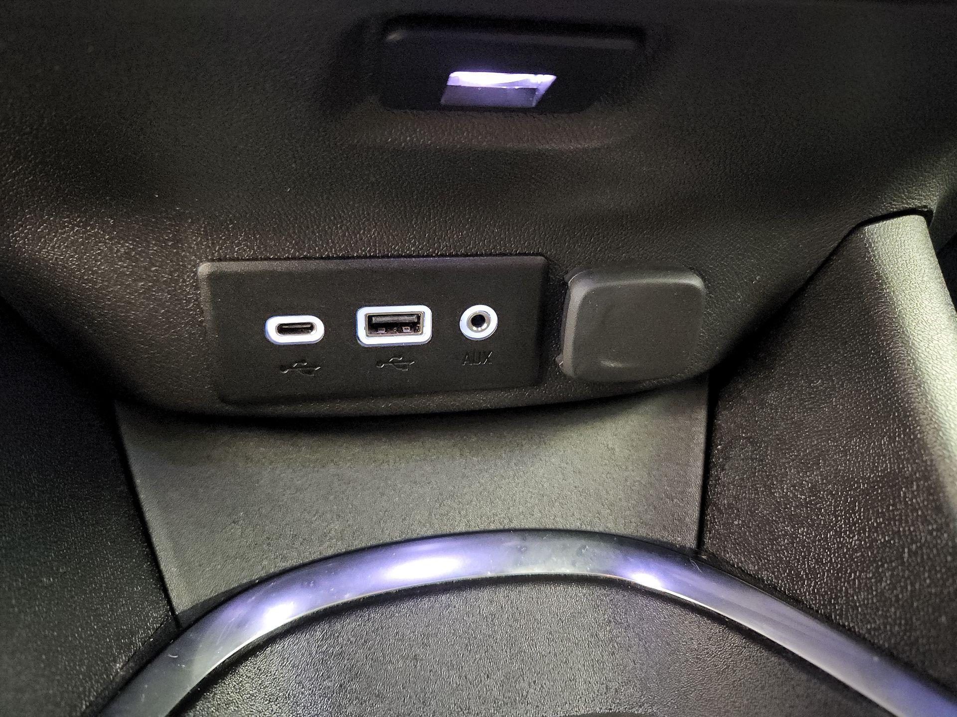 Thumbnail: 2024 Chevrolet Malibu - 18