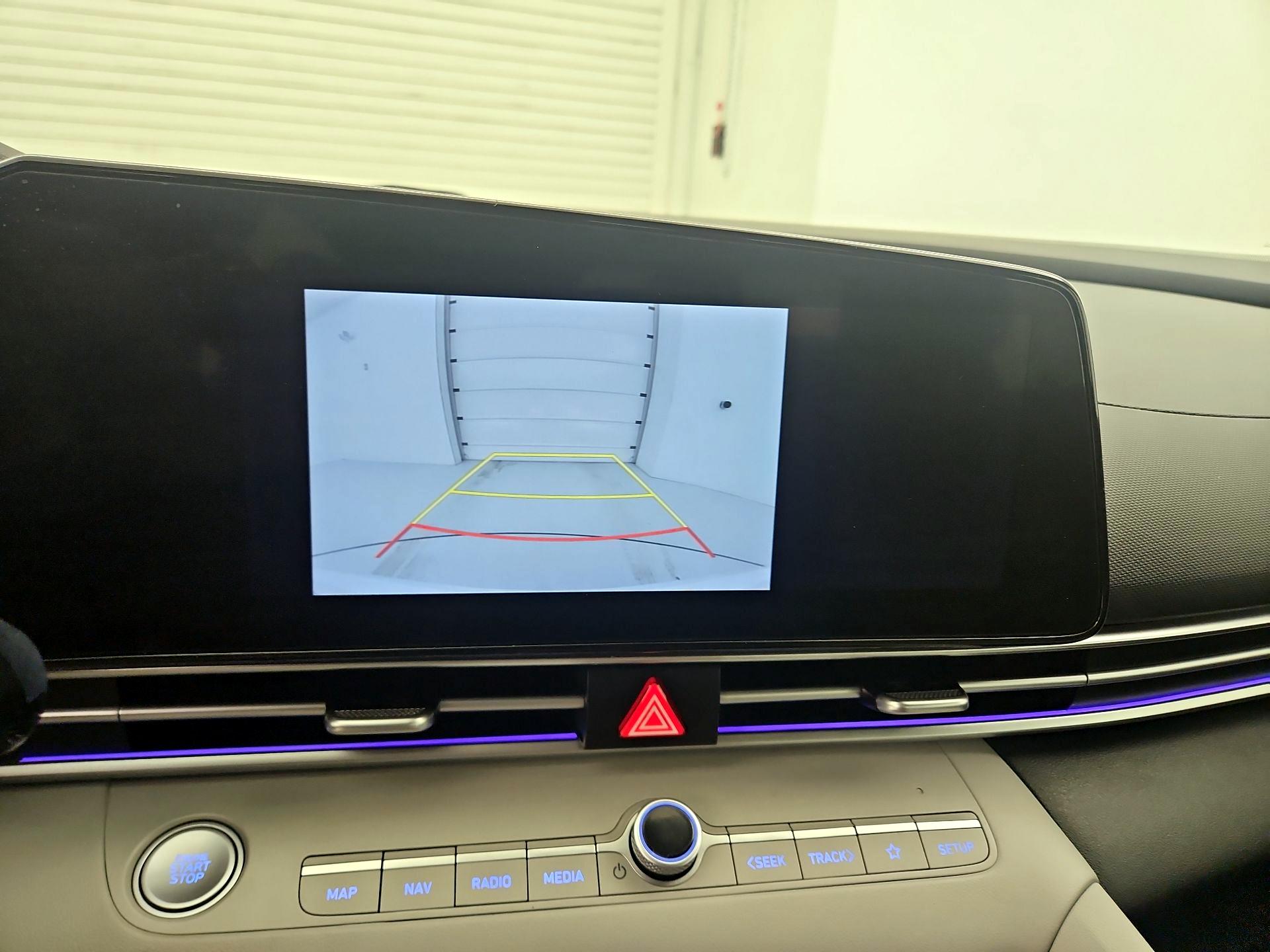 Thumbnail: 2025 Hyundai Elantra - 14