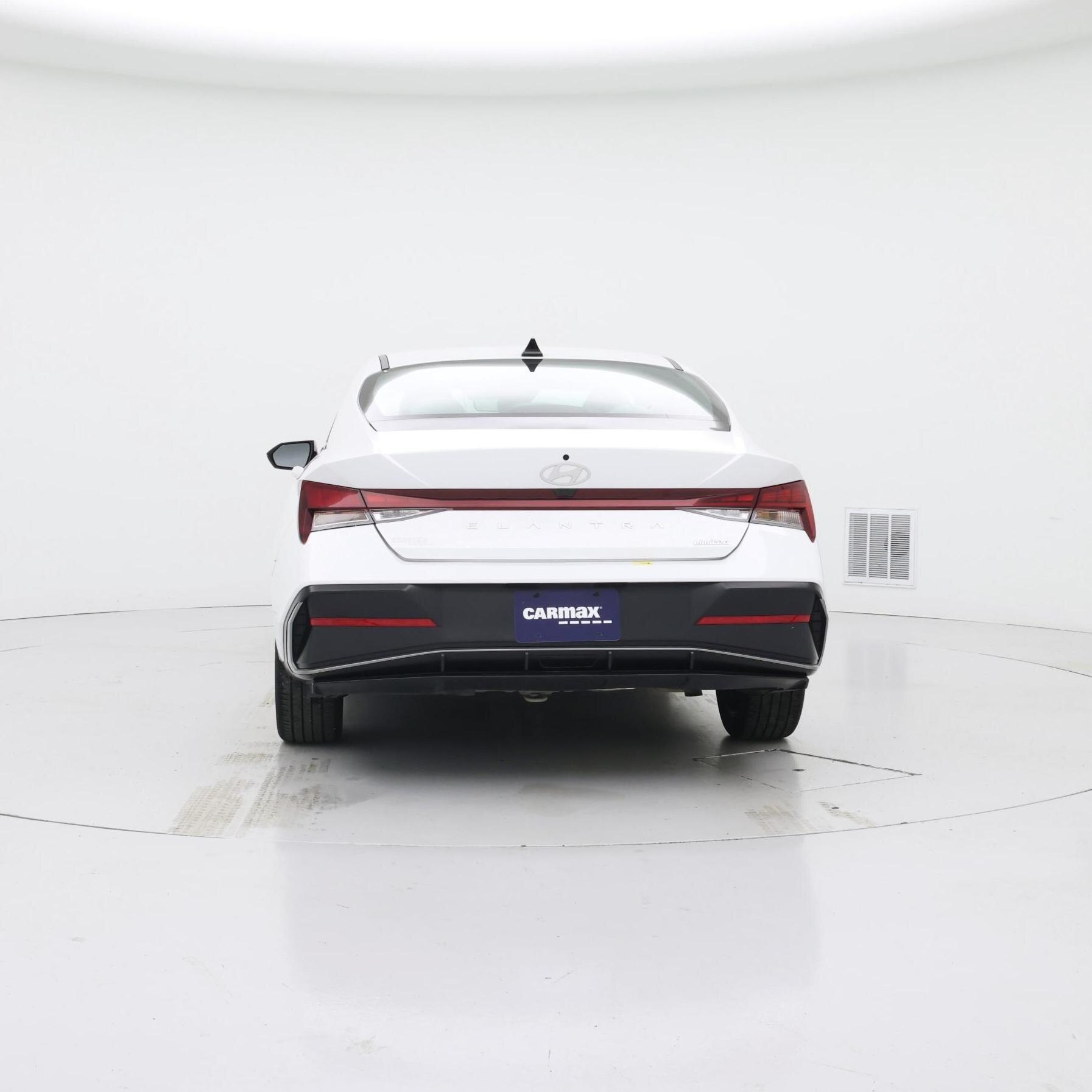 Thumbnail: 2025 Hyundai Elantra - 6