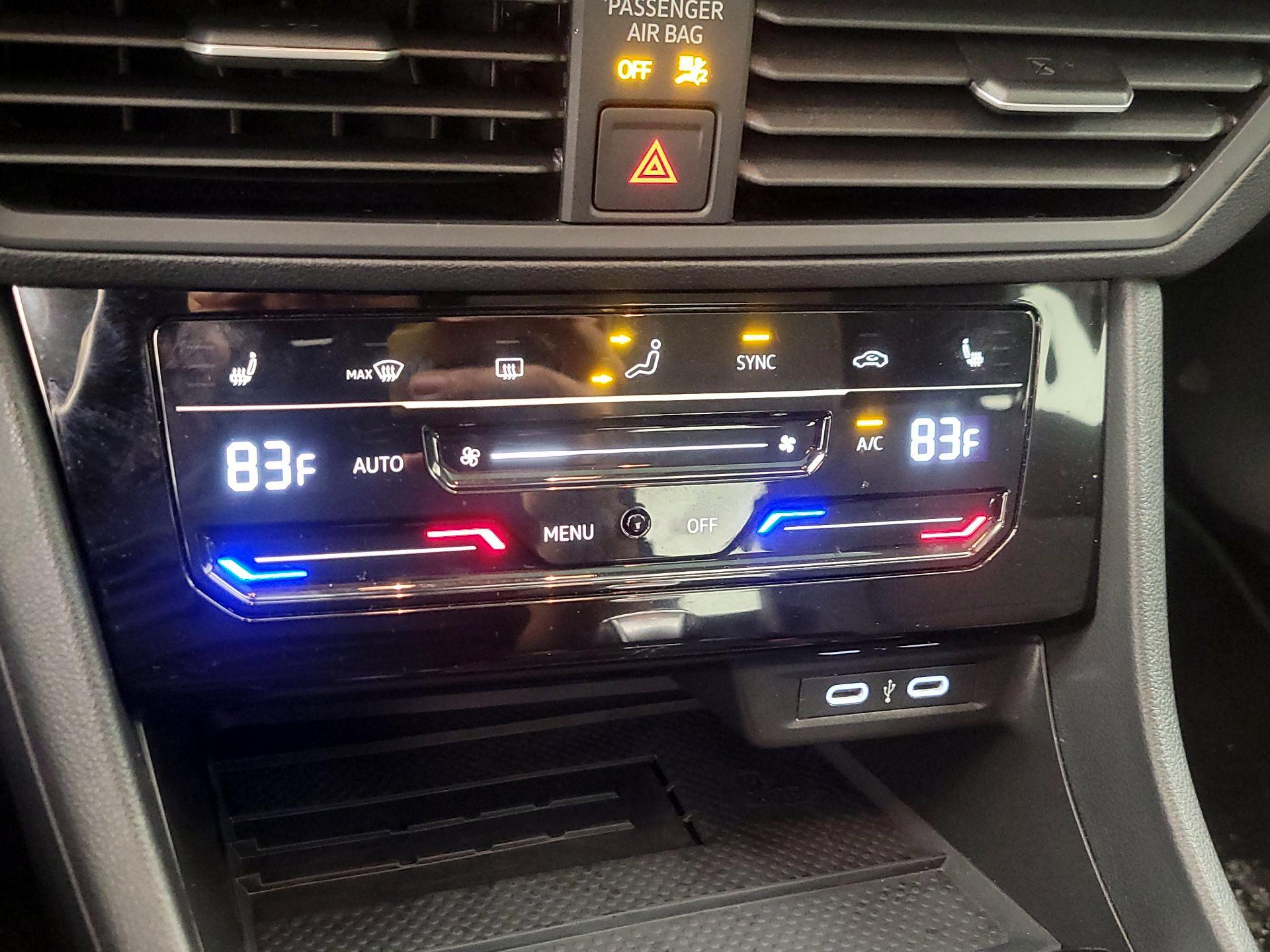 Thumbnail: 2025 Volkswagen Jetta - 16