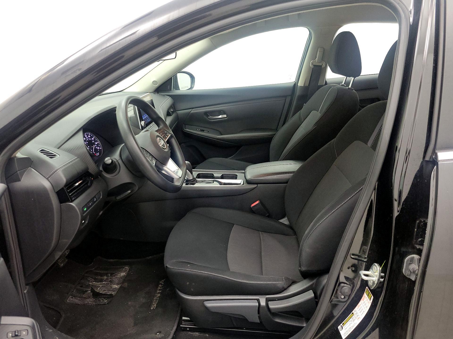 Thumbnail: 2024 Nissan Sentra - 11