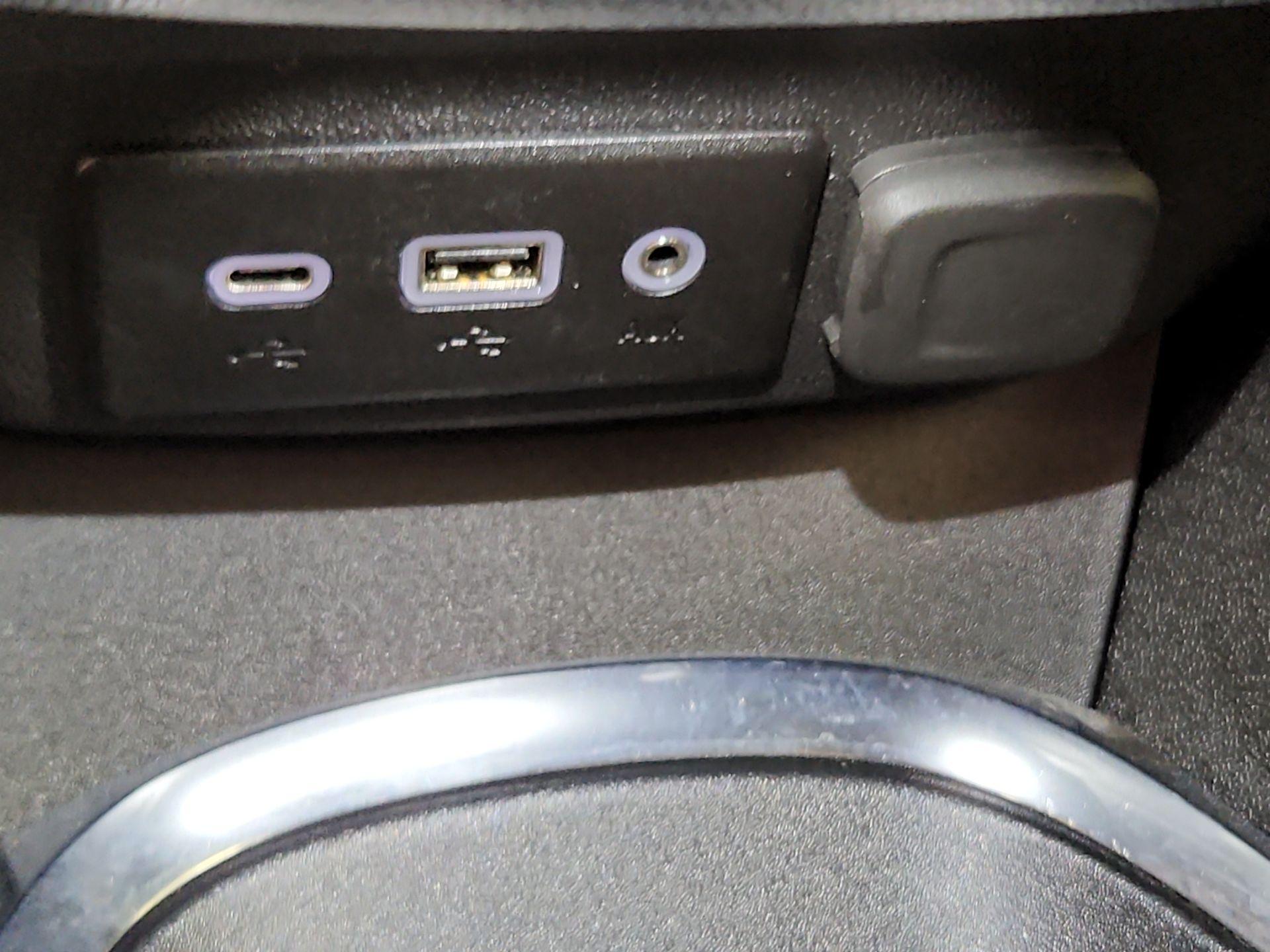 Thumbnail: 2024 Chevrolet Malibu - 18