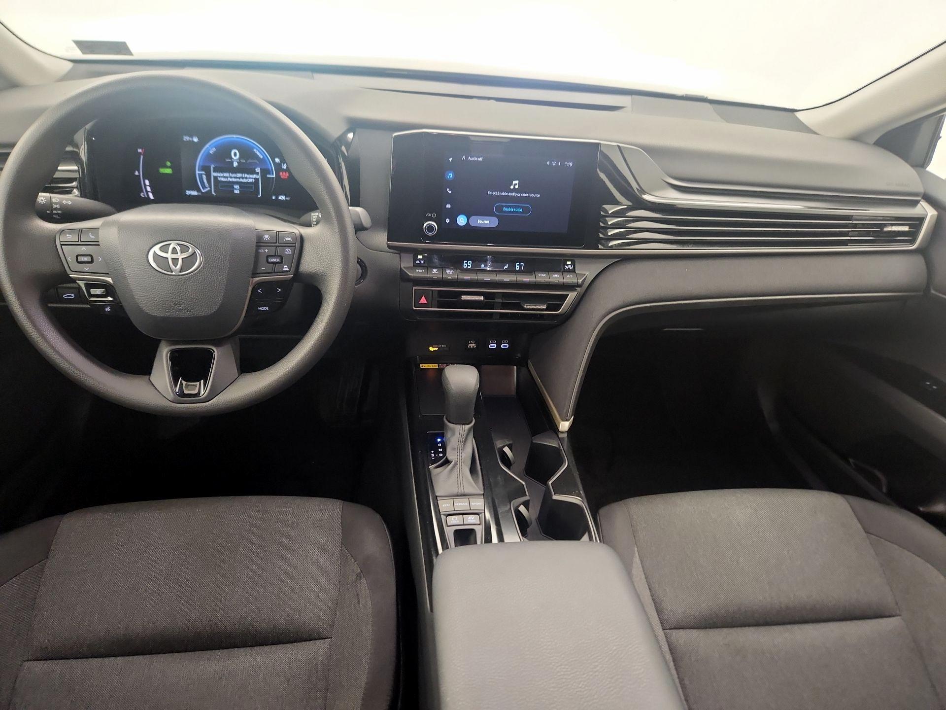 Thumbnail: 2025 Toyota Camry - 9