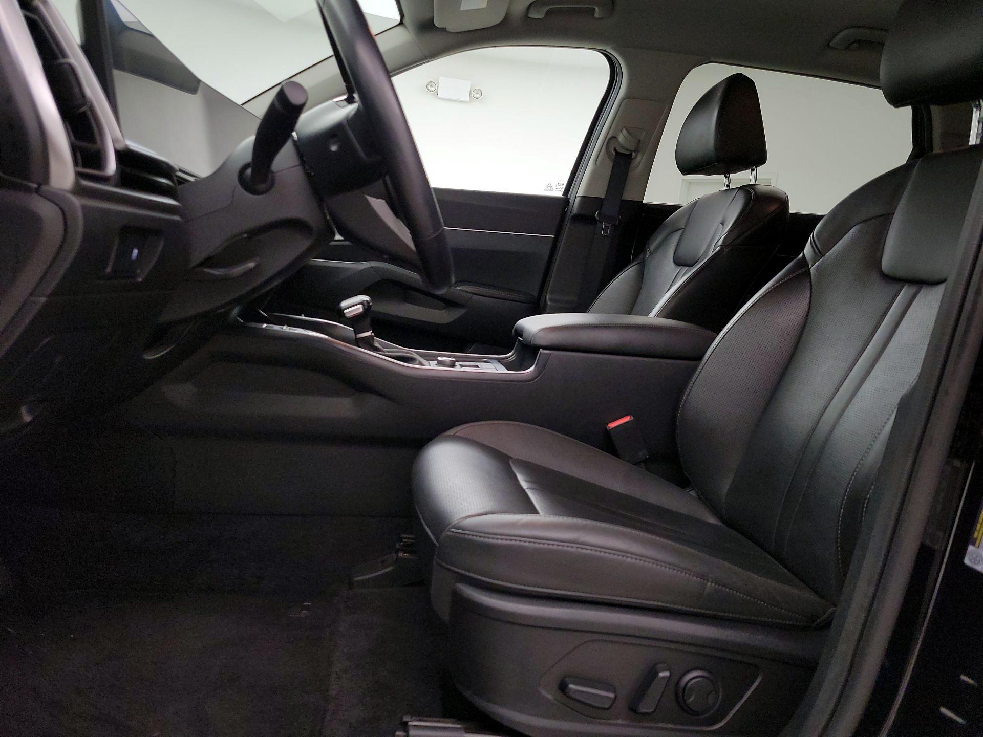 Thumbnail: 2024 Kia Sorento - 11