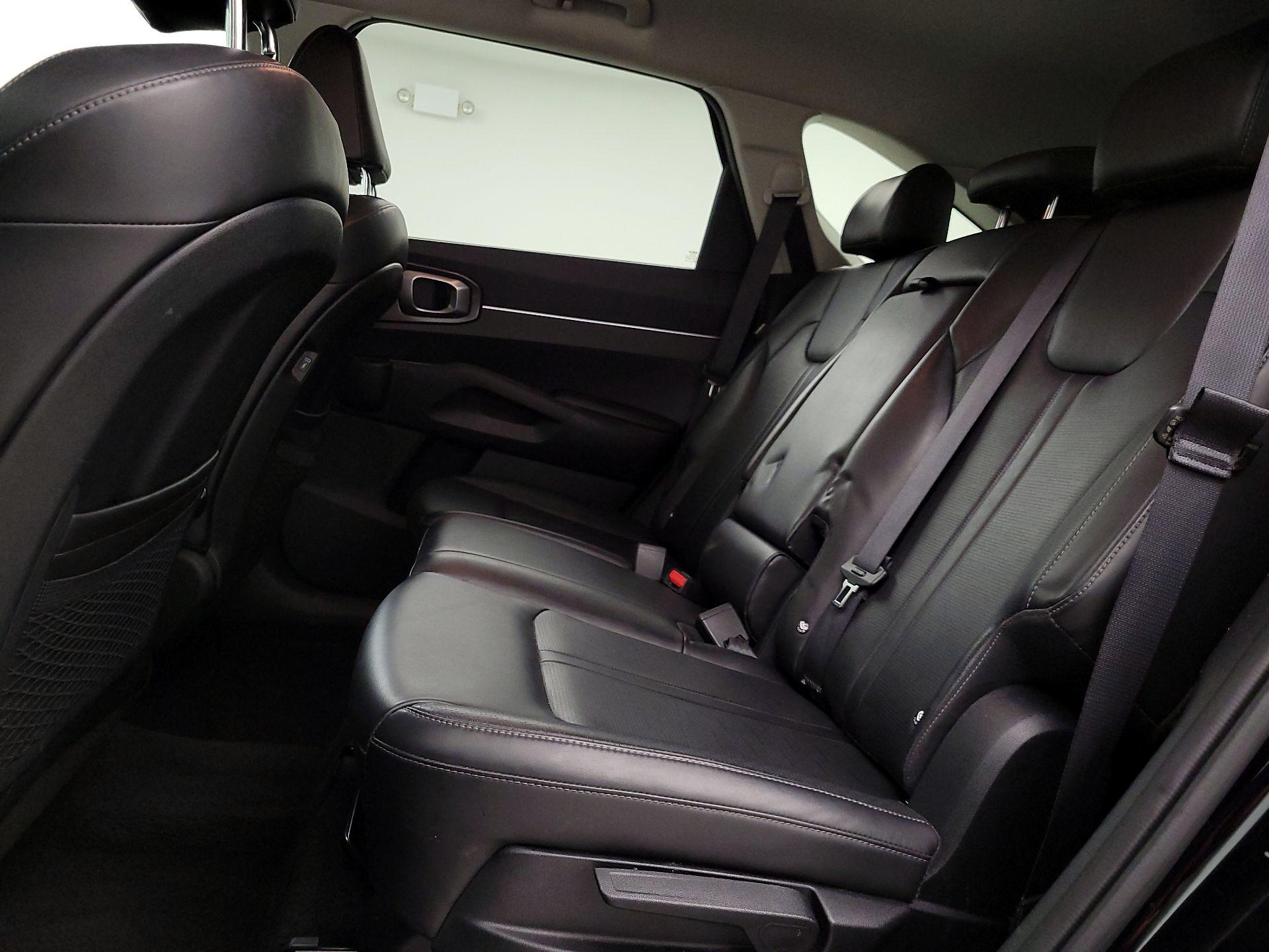 Thumbnail: 2024 Kia Sorento - 20