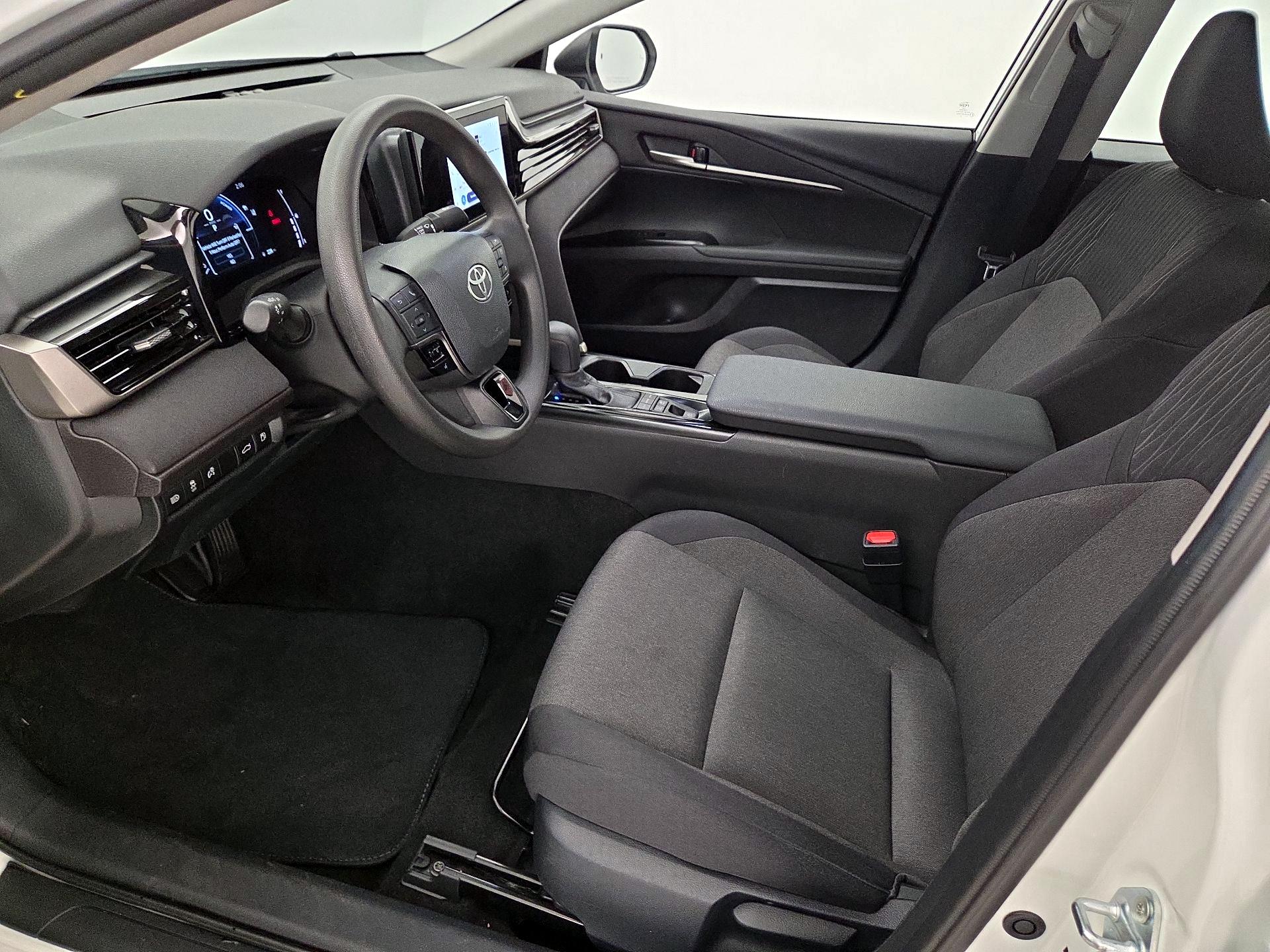 Thumbnail: 2025 Toyota Camry - 11