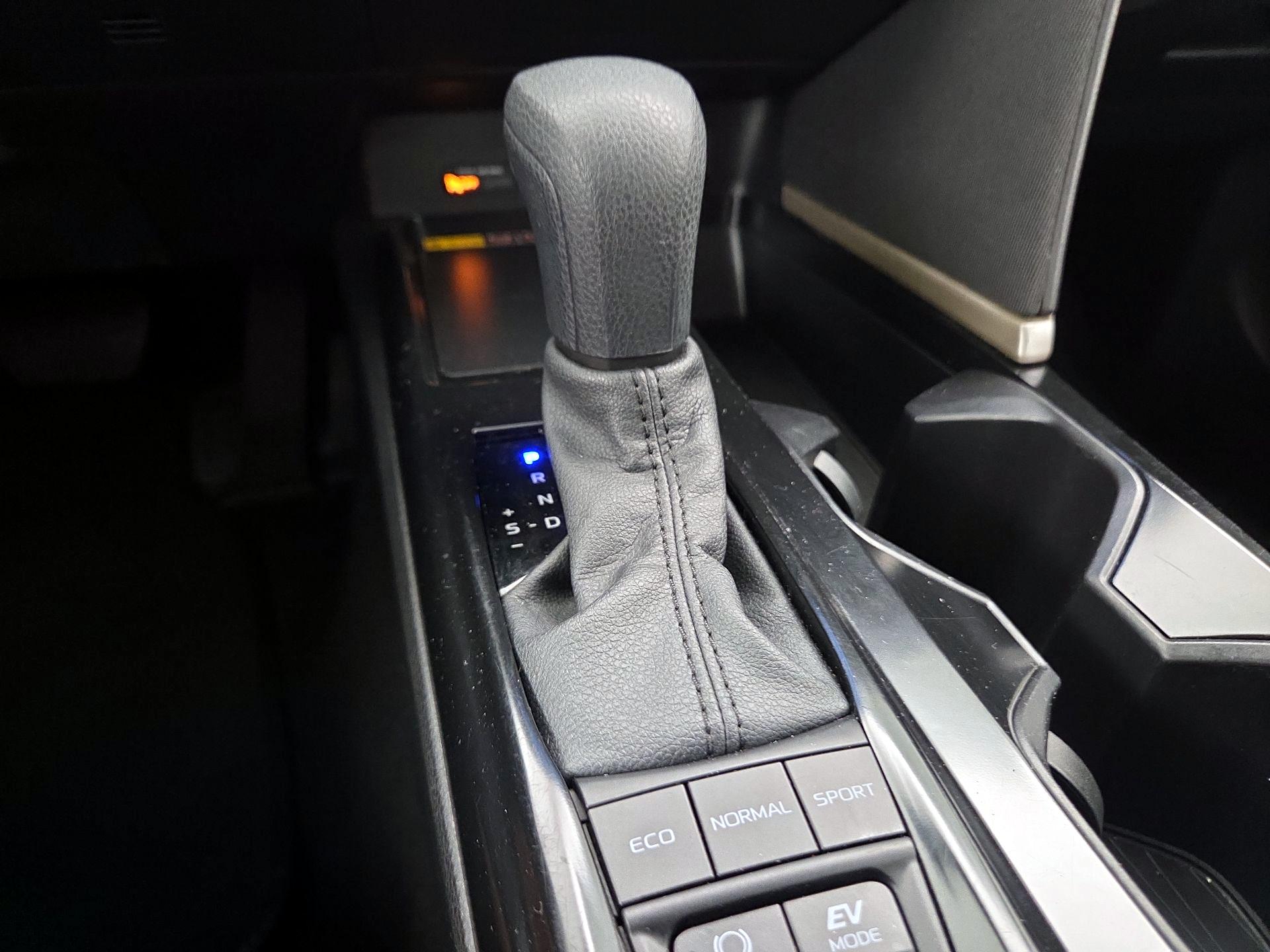 Thumbnail: 2025 Toyota Camry - 17