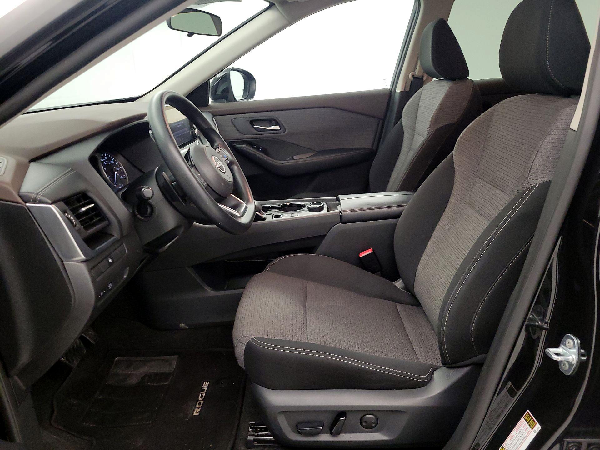 Thumbnail: 2023 Nissan Rogue - 11