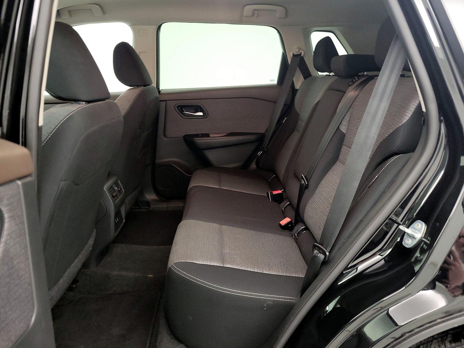 Thumbnail: 2023 Nissan Rogue - 19