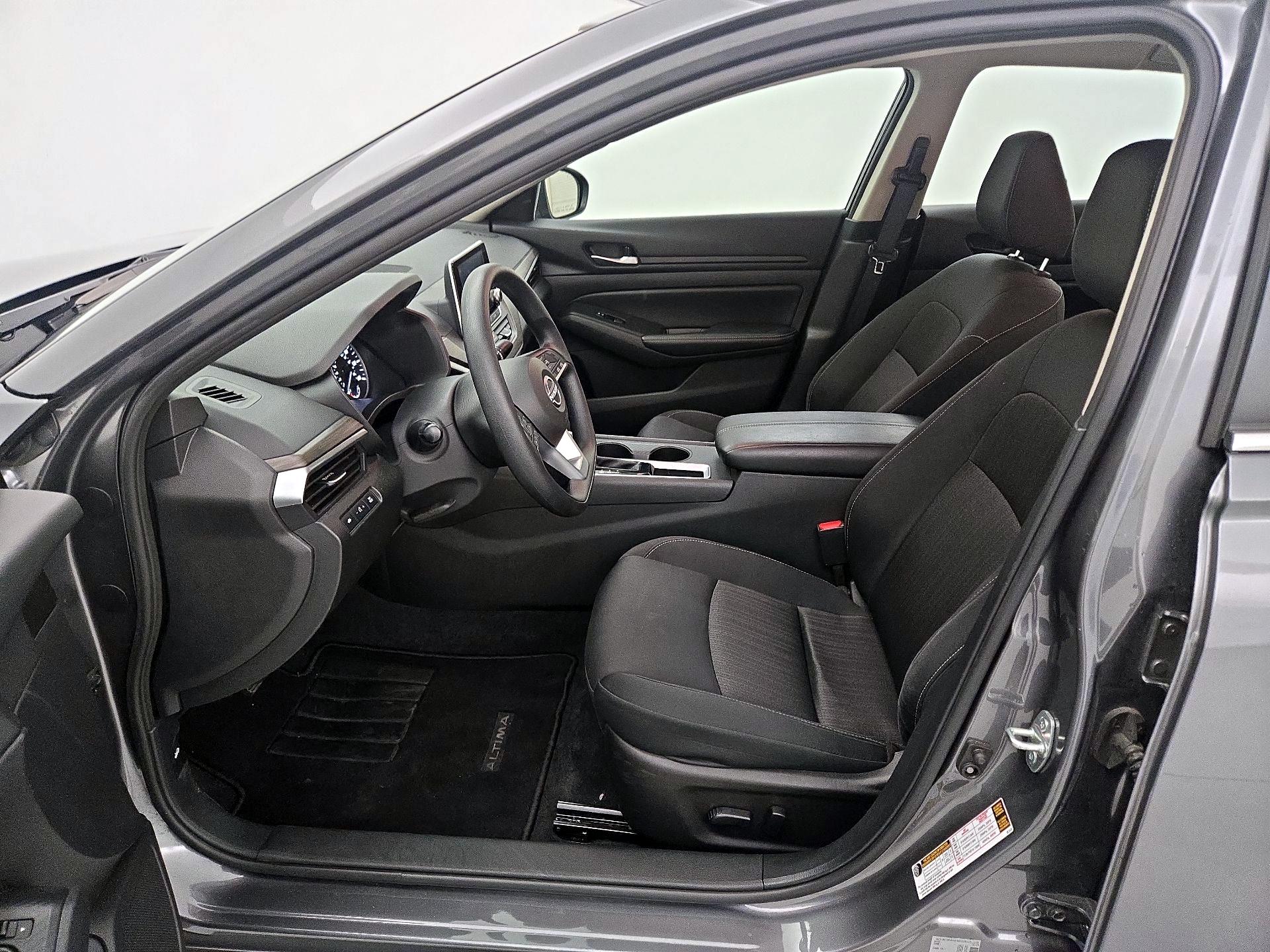 Thumbnail: 2025 Nissan Altima - 11