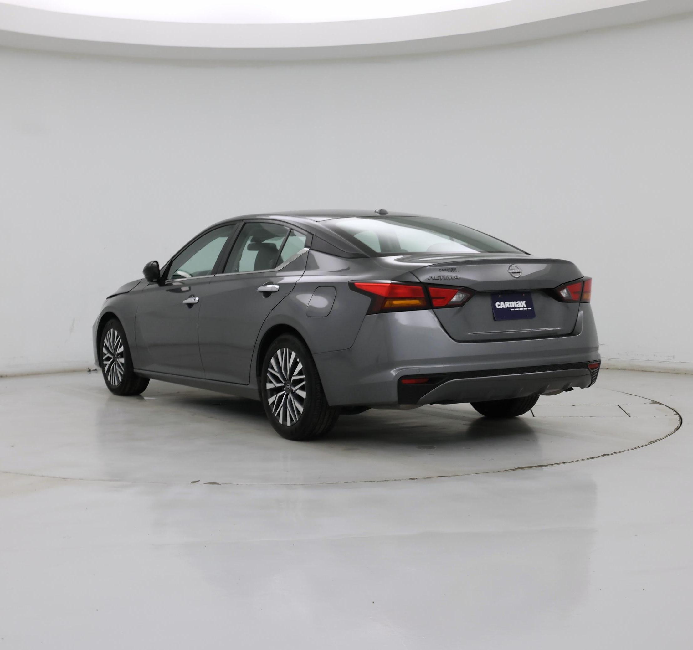 Thumbnail: 2025 Nissan Altima - 2