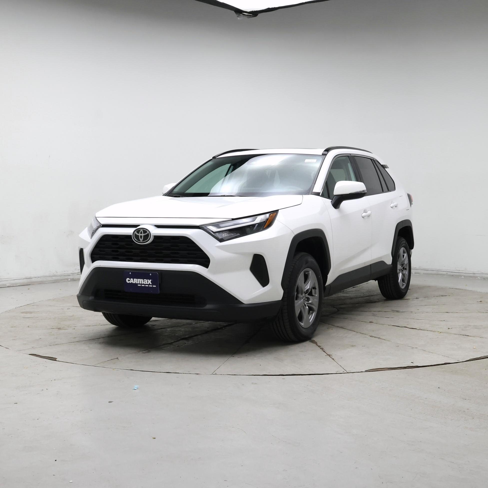 Thumbnail: 2025 Toyota RAV4 - 4